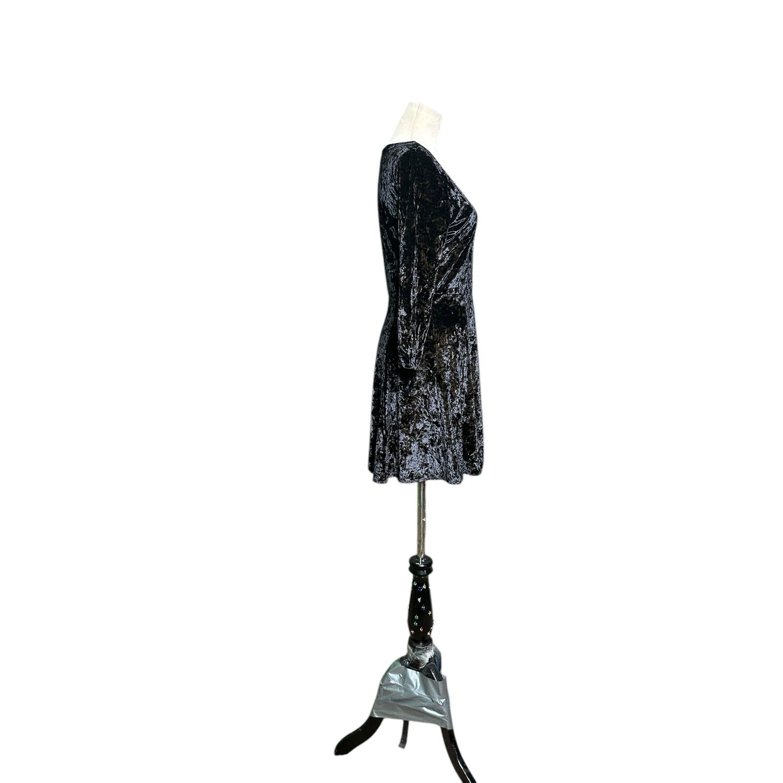 Nanette Lepore Nanette Lepore velvet fit and flare mini dress size M Size M / US 6-8 / IT 42-44 - 10 Thumbnail
