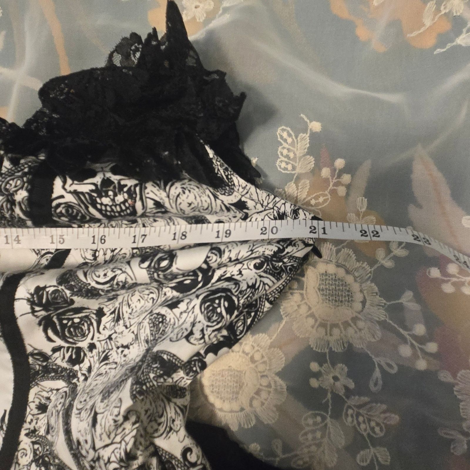 Scully H&R London Gothic Skull & Rose Lace Halter Mini Dress Size L / US 10 / IT 46 - 15 Thumbnail