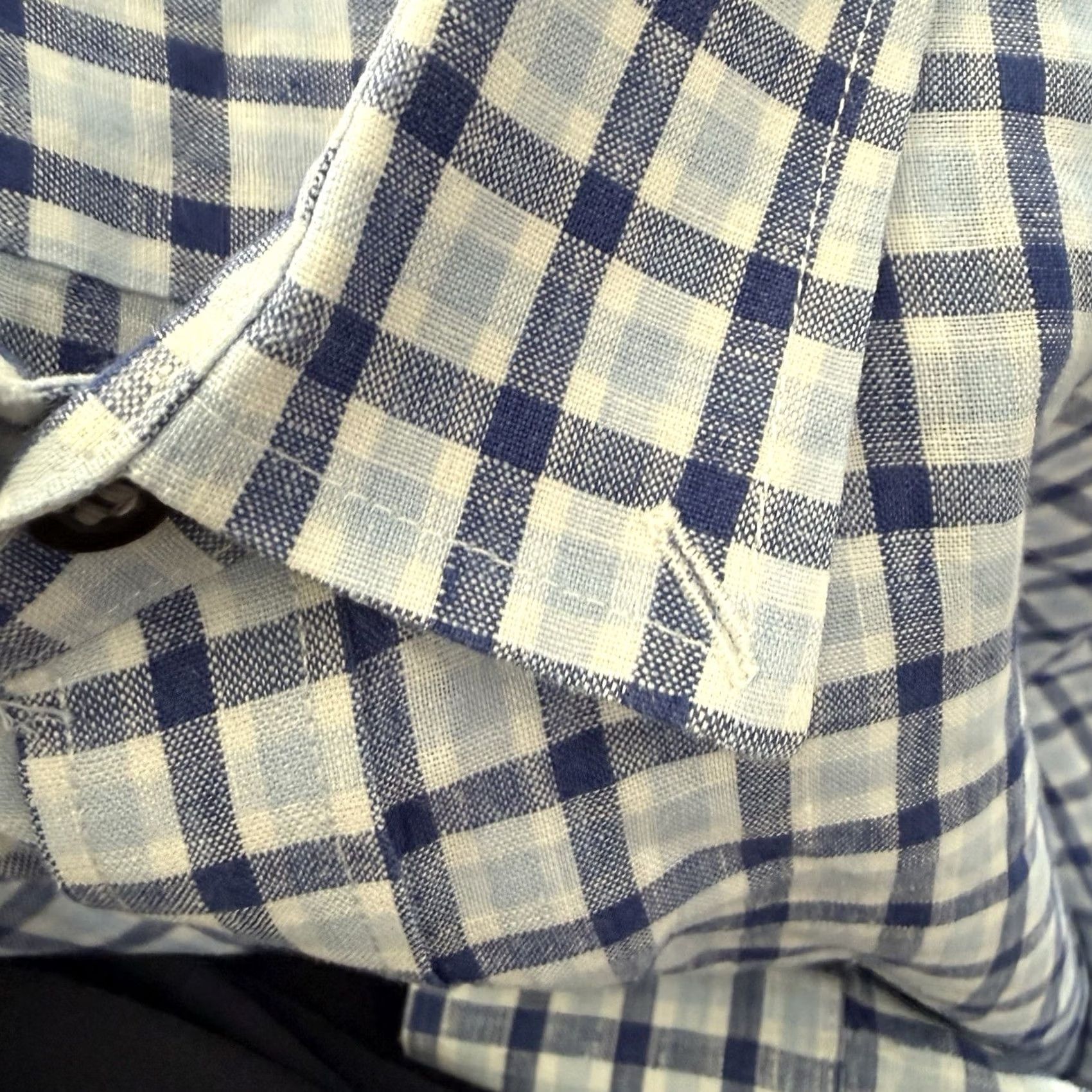 UNTUCKit UNTUCKit Mens XXL Blue Plaid Linen Button-Up Shirt Reg Fit Short Sleeve Size US XXL / EU 58 / 5 - 6 Thumbnail