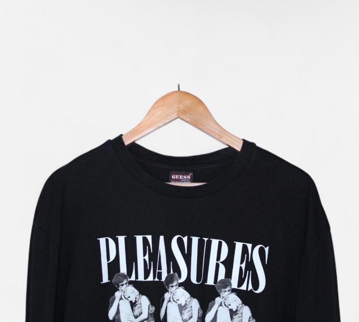 Guess × Pleasures Guess x Pleasures long sleeve shirt Size US XL / EU 56 / 4 - 2 Thumbnail