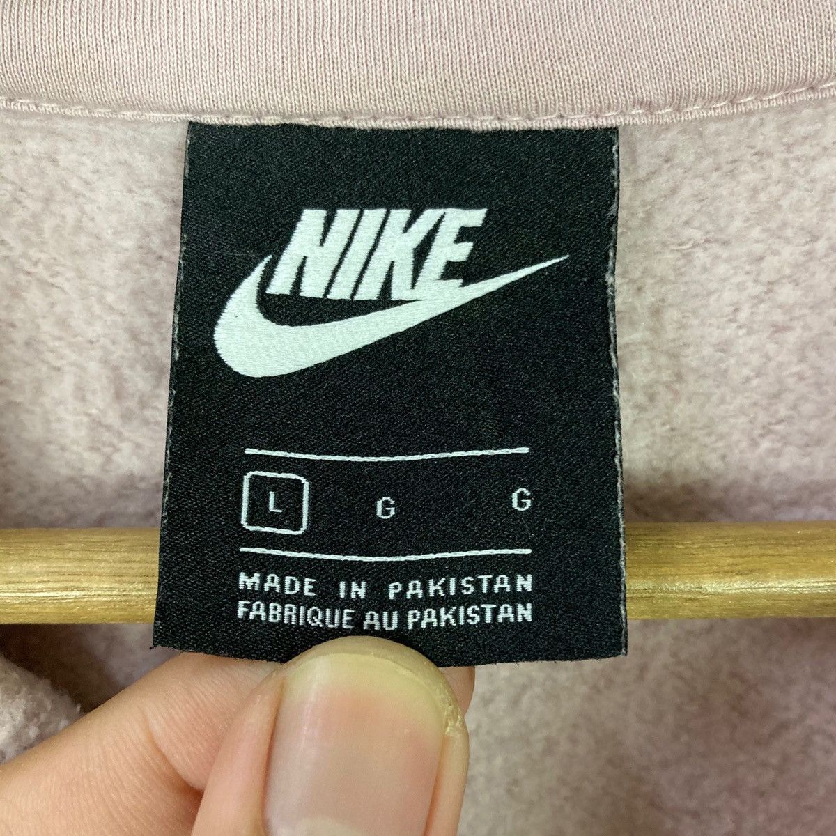 Nike Vintage Nike Quarter Zip Pullover Jumper Sweatshirt Size US L / EU 52-54 / 3 - 7 Thumbnail