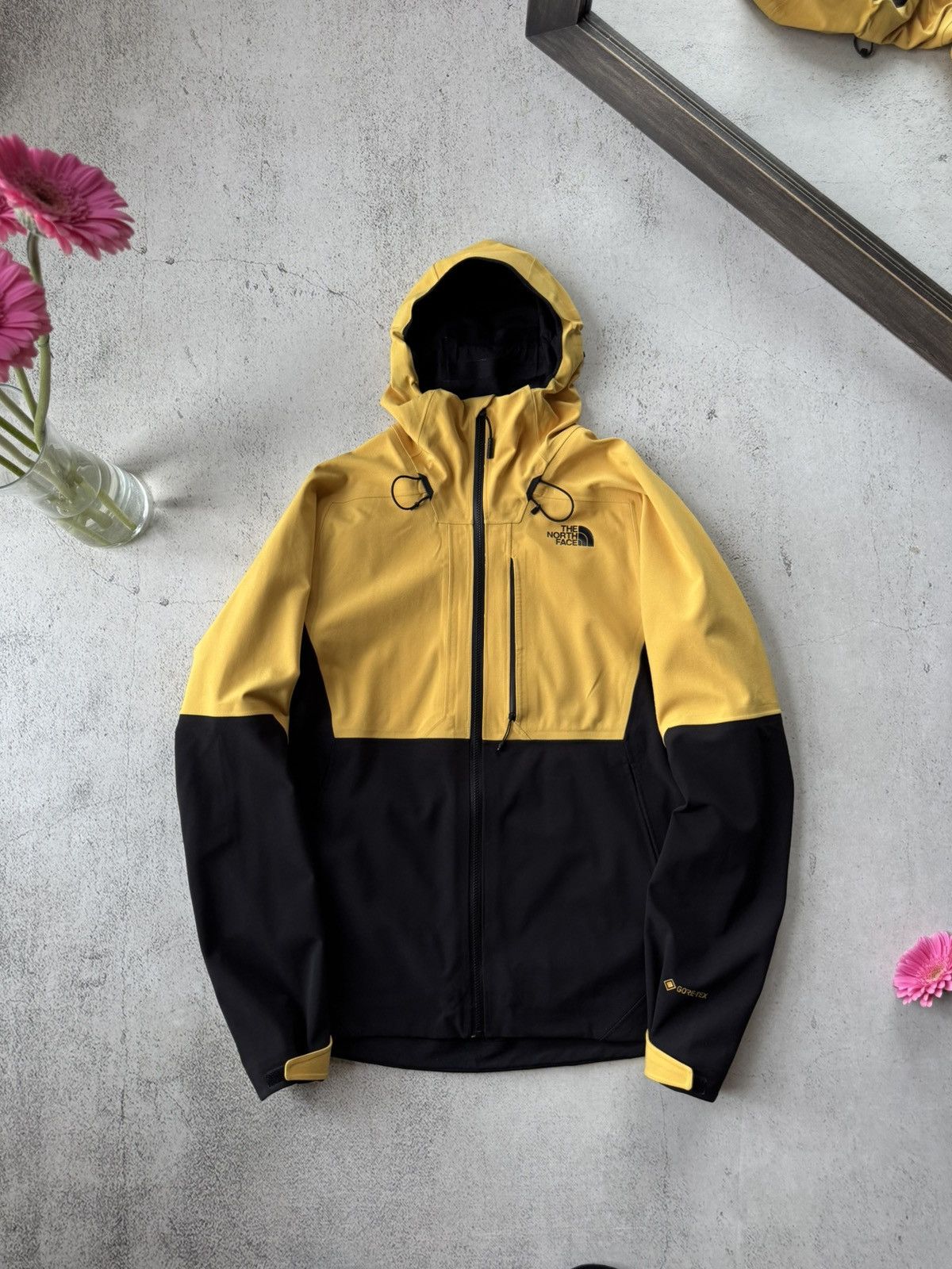 The North Face The North Face Apex Flex Gore Tex Jacket Size US M / EU 48-50 / 2 - 1 Thumbnail