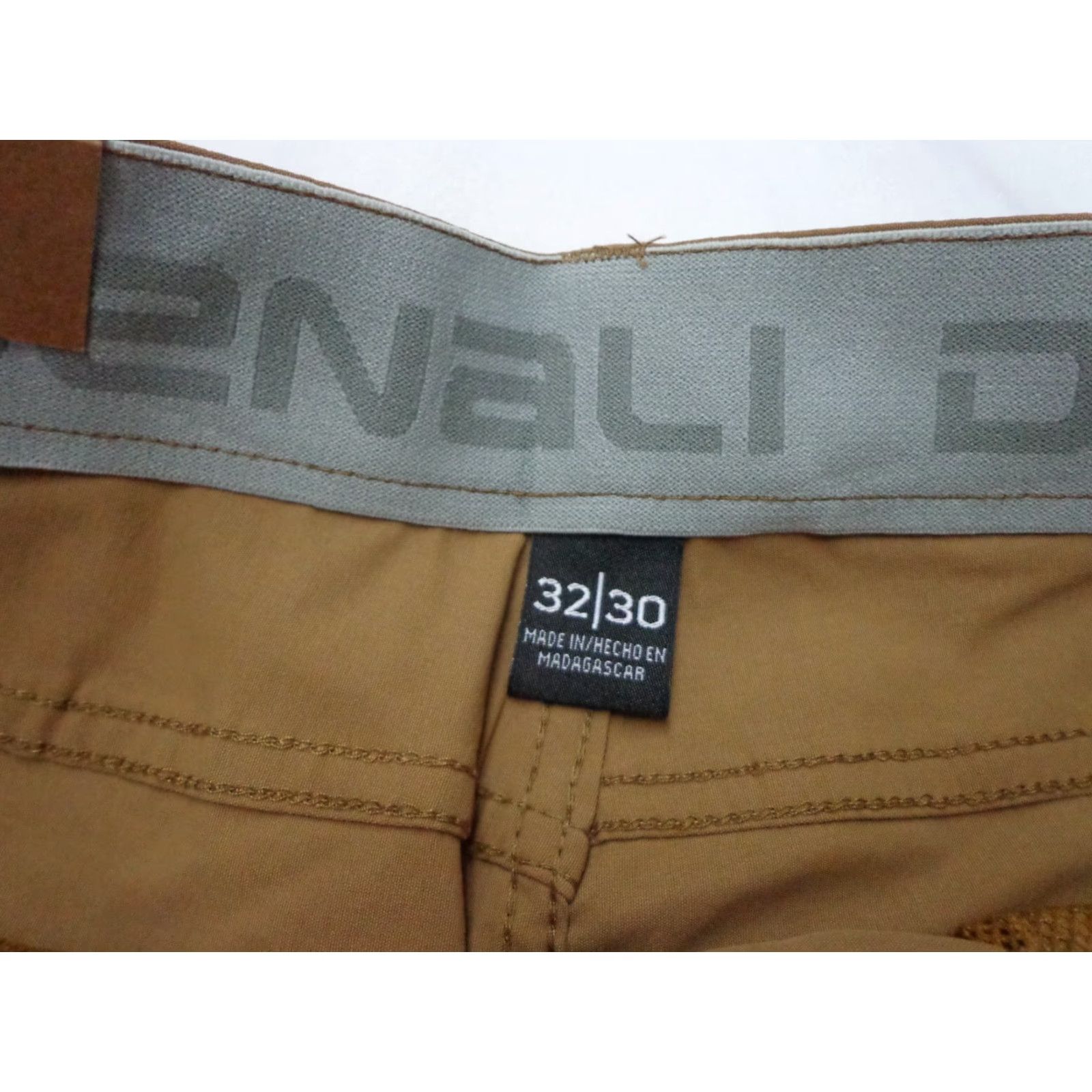 Vintage Denali Technical Stretch Pants Men 32x30 Brown NWT Nylon Spandex 94/6 Straight Inseam 30 Comfort Stretch Denali MSRP 54$ Size US 32 / EU 48 - 6 Thumbnail