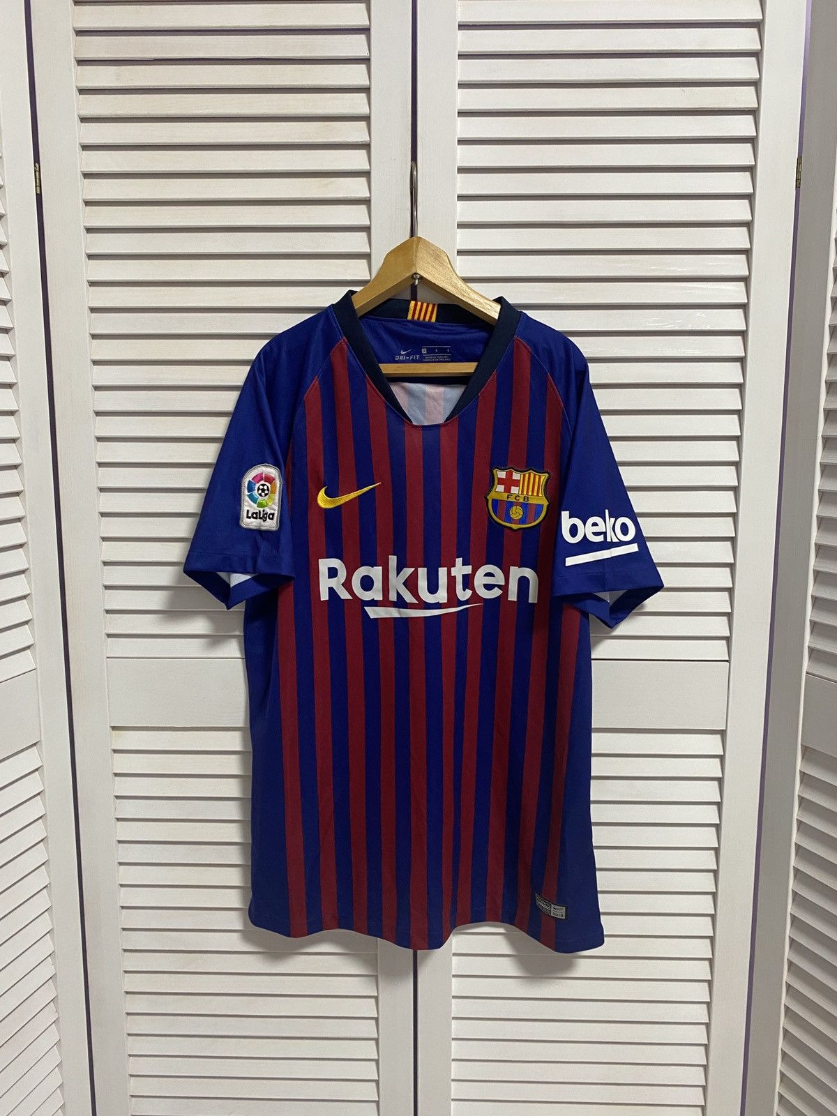 Nike Soccer Jersey Shirt Nike FC Barcelona Home 2017 Size US S / EU 44-46 / 1 - 1 Thumbnail