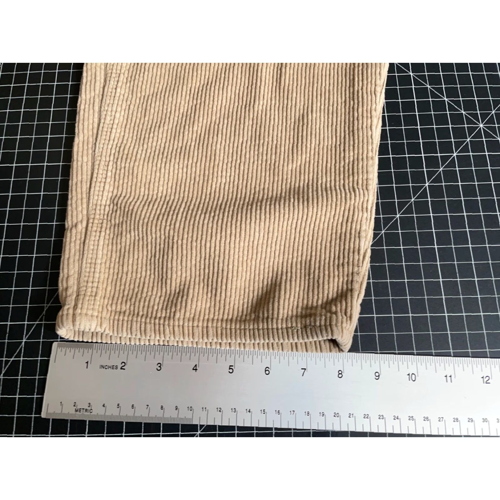 Empyre Empyre Relaxed Corduroy Pants Mens 32 x 27 Beige Baggy Fit Embroidered Corduroy Chino Casual Pants Mens Size US 32 / EU 48 - 7 Thumbnail