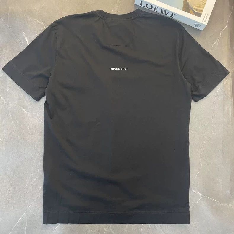 Givenchy Givenchy T-shirt, size XL (140) Size US XL / EU 56 / 4 - 2 Thumbnail