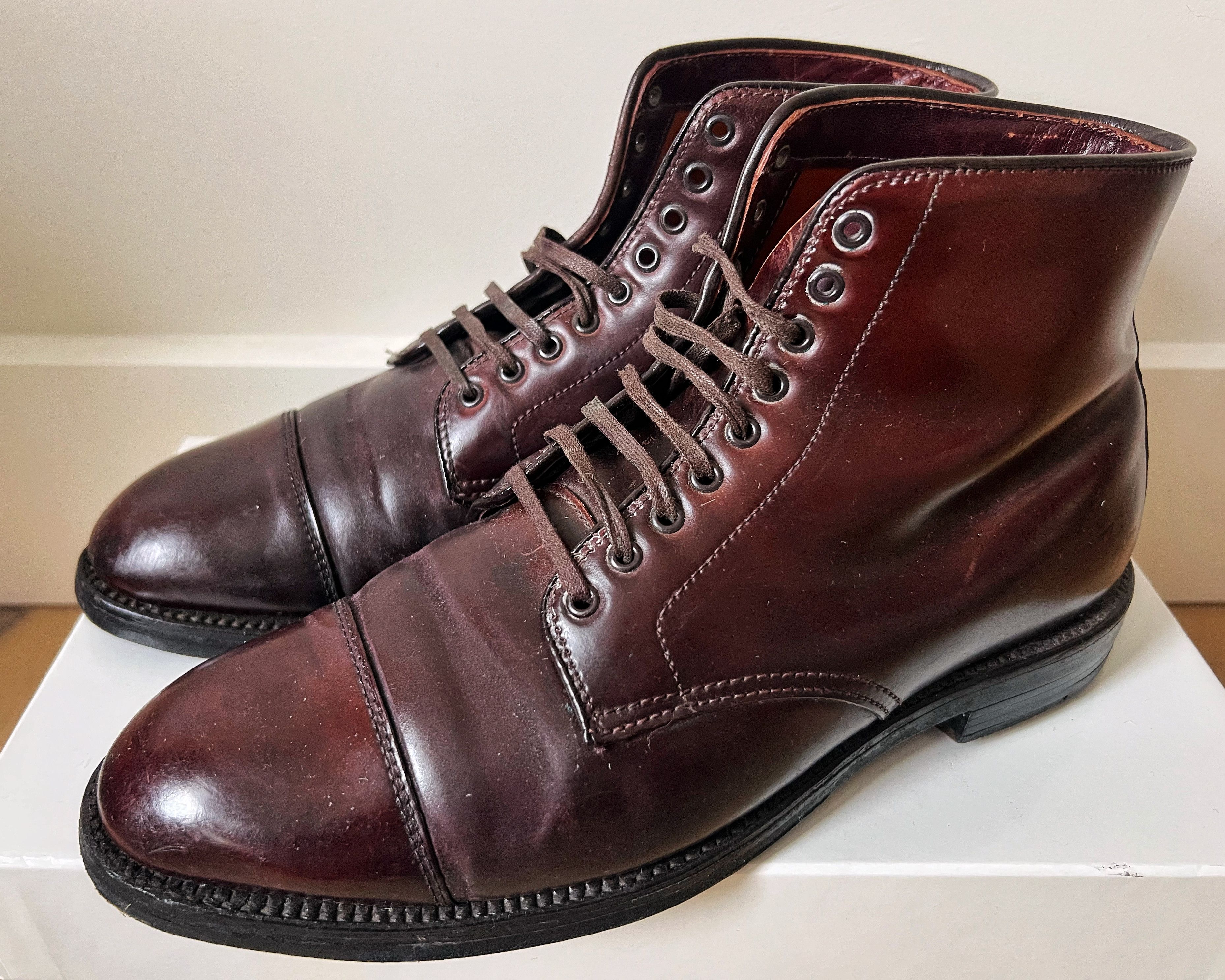 Alden Alden 4060 Color 8 Shell Cordovan Cap-Toe Boots (Grant) Size US 8.5 / EU 41-42 - 1 Thumbnail