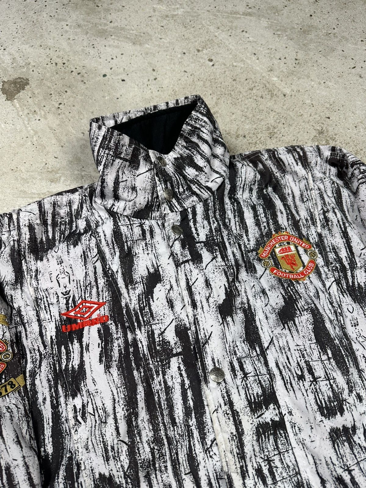 Umbro Vintage 90s Umbro x Manchester United Training Bomber Jacket Size US S / EU 44-46 / 1 - 7 Thumbnail