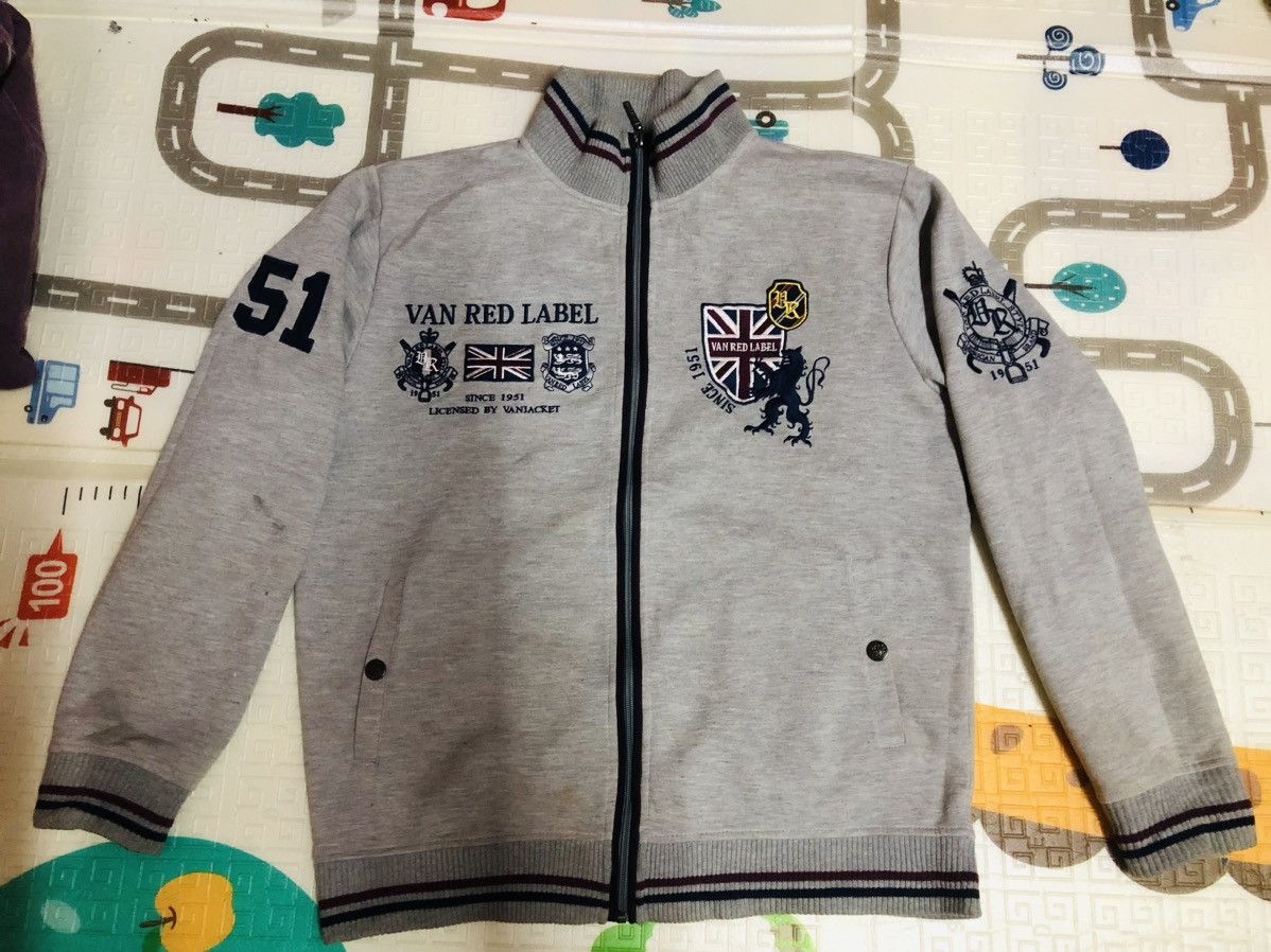 Japanese Brand × Vintage Vintage american brand varsity jacket embroidered logo Size US L / EU 52-54 / 3 - 1 Thumbnail