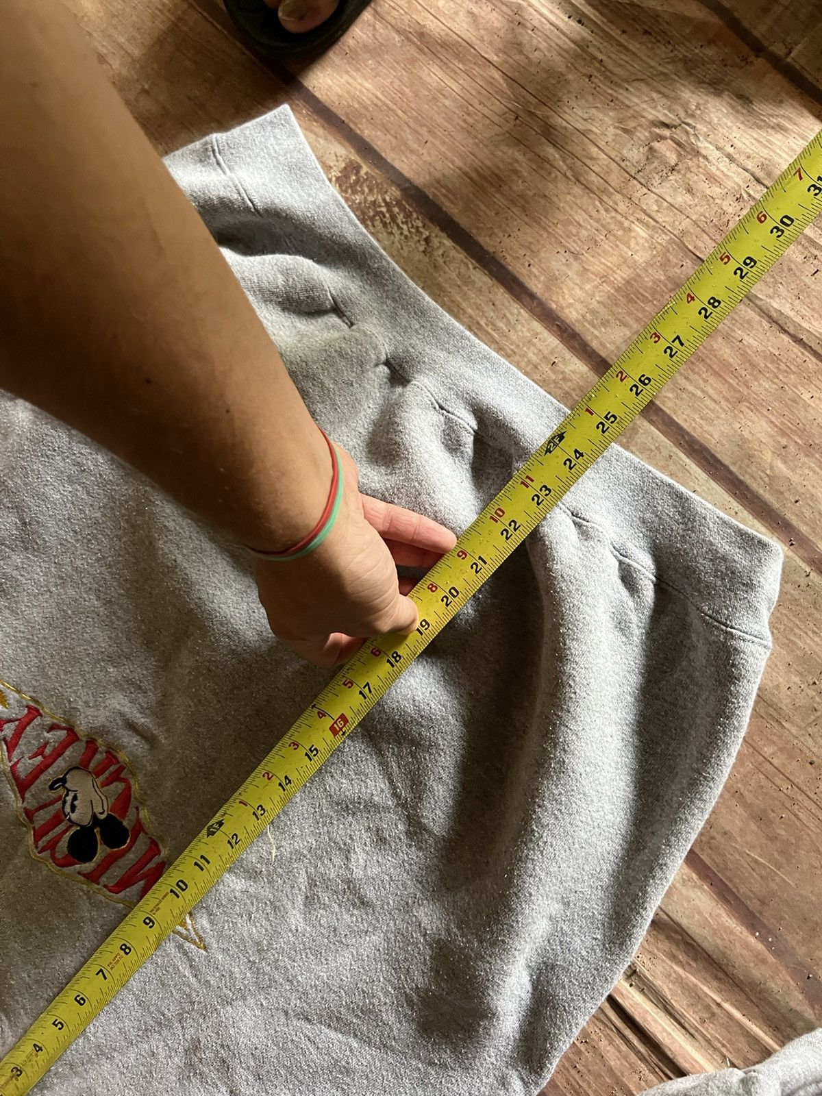 Disney × Vintage Vintage Mickey Mouse Disney Sweatshirt Size US XL / EU 56 / 4 - 6 Thumbnail