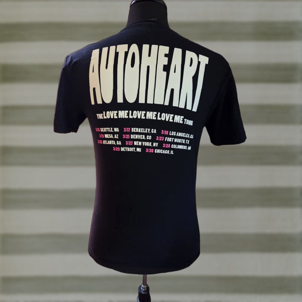 Gildan Autoheart Love Me Love Me Love Me Concert Tour Black T Shirt M Mens Graphic Print Short Sleeve Crew Neck Cotton Gildan Vintage No Size US M / EU 48-50 / 2 - 1 Thumbnail
