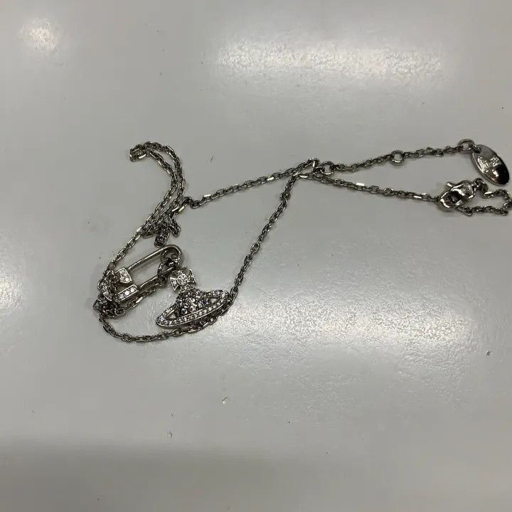 Vivienne Westwood Vivienne Westwood Lucrece Crystal Safety Pin Necklace Size ONE SIZE - 4 Thumbnail