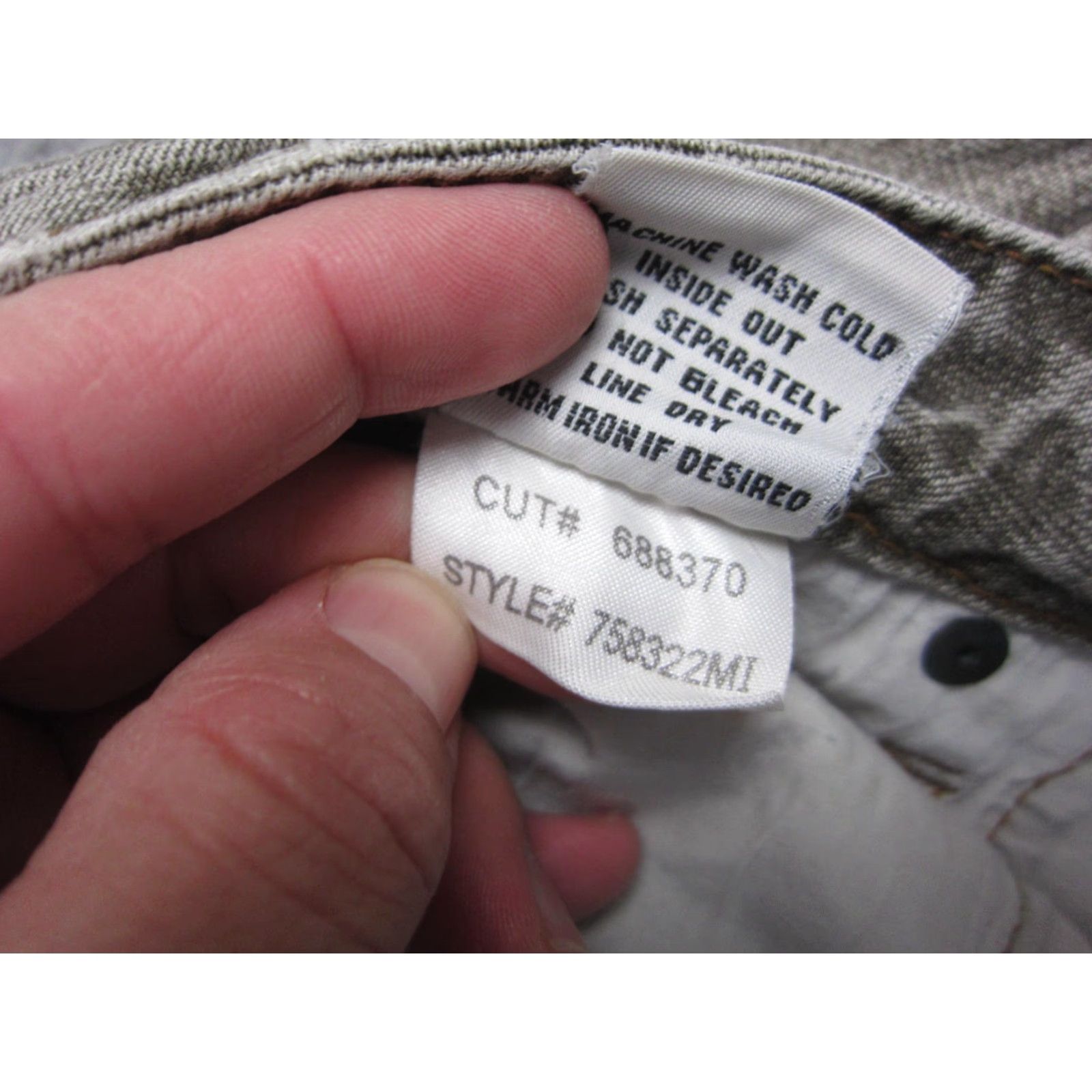 Mossimo Mossimo Jeans Womens 7 Gray Stretch Low Rise Flare Straight Baggy Denim Size 29 Inseam 30 in Size 28" / US 6 / IT 42 - 6 Thumbnail