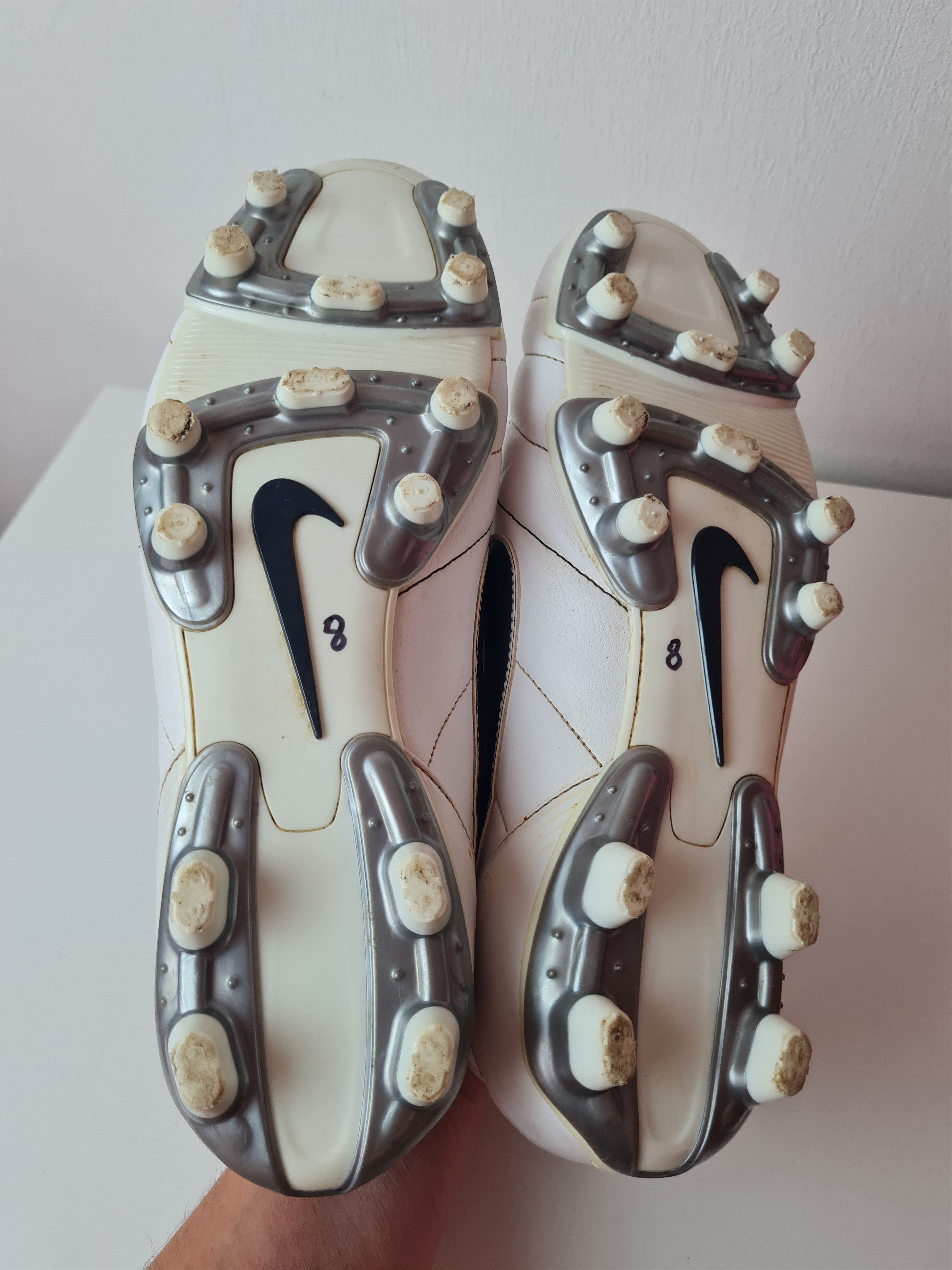 Nike Vintage Nike Tiempo Natural VT soccer cleats shoes size 44 Size US 11 / EU 44 - 17 Thumbnail