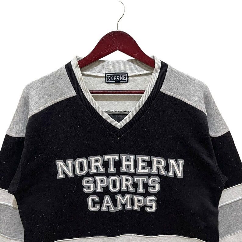 Sports Specialties × Vintage Vintage Northern Sports Camp Multicoloured V-Neck Sweatshirt Size US M / EU 48-50 / 2 - 2 Thumbnail