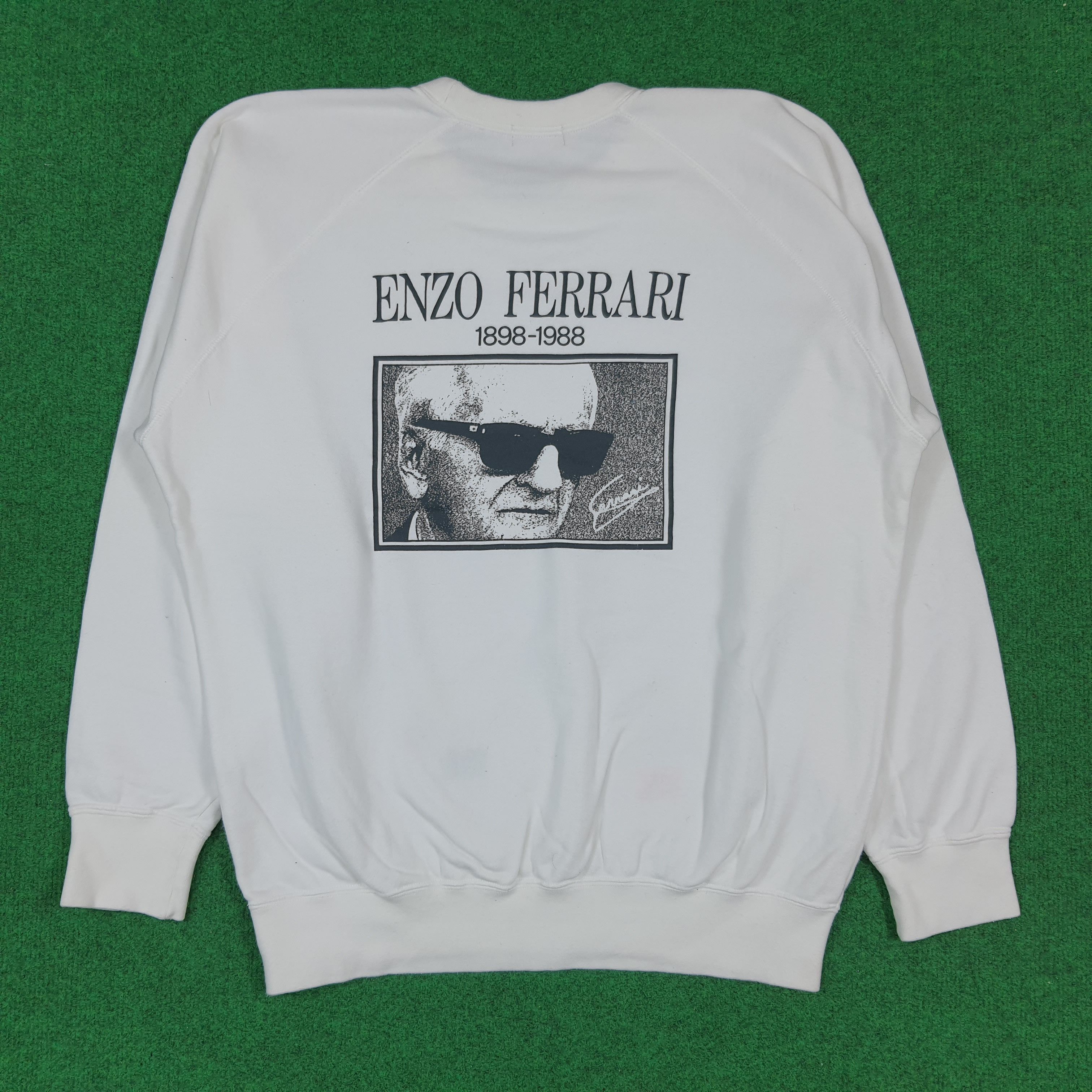 Vintage Vintage Enzo Ferrari 90s Tribute Sweatshirt C292N26 Size US M / EU 48-50 / 2 - 1 Thumbnail