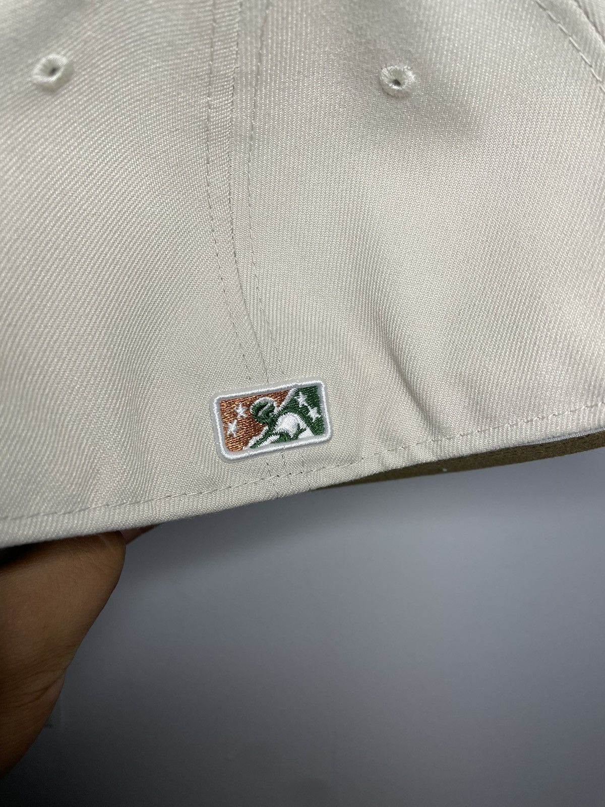 New Era sz 7 1/2 Brand New MiLB Southern Oregon Timberjacks Fitted Size ONE SIZE - 8 Thumbnail
