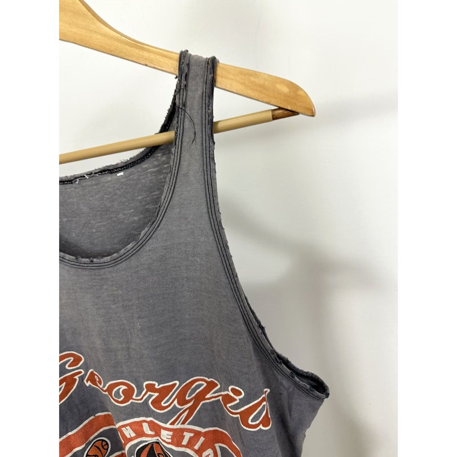 Vintage VTG 80s University of Georgia Bulldogs Tank Top XL Black Mens Worn WIP Gradient Sun Faded Greek Life Shirt Size US XL / EU 56 / 4 - 6 Thumbnail