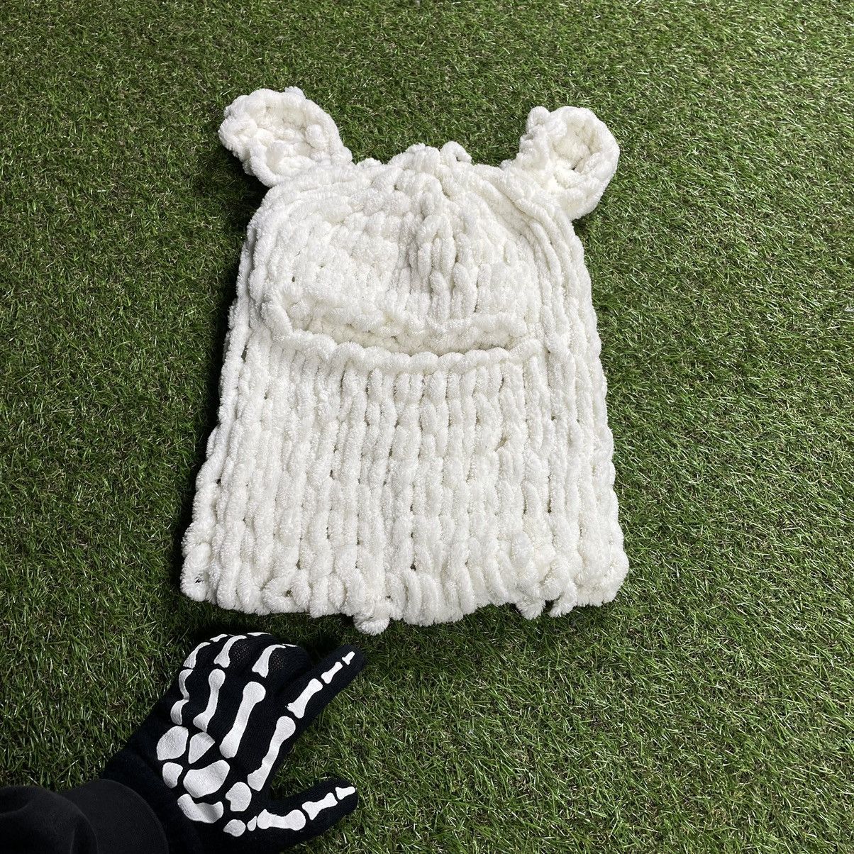 Vintage Vintage 90s Knit Beanie Mohair Fuzzy Alt Goth White Slim OS Size ONE SIZE - 1 Thumbnail