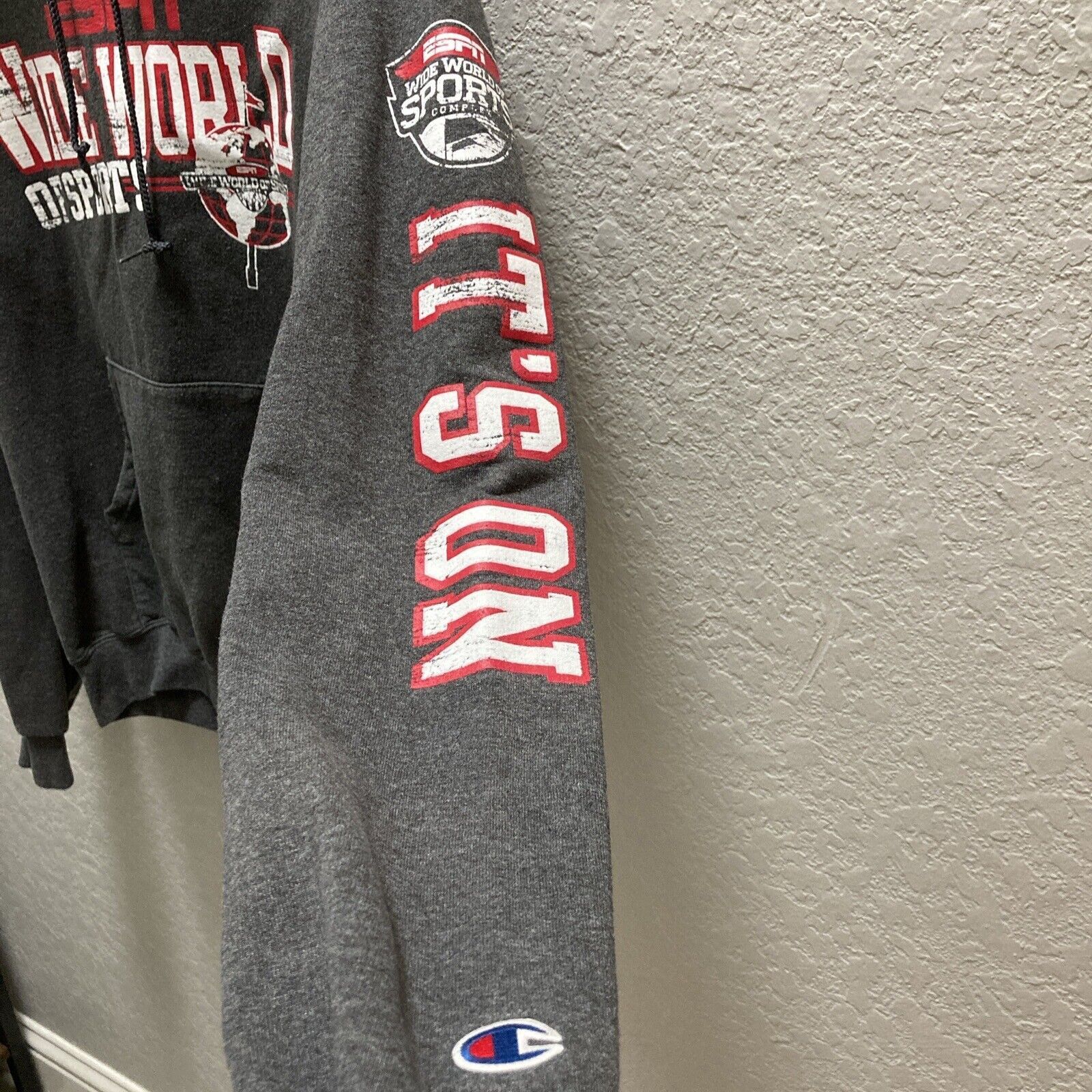 Champion ESPN Wide World Of Sports Hoodie Medium Disney Champion Size US M / EU 48-50 / 2 - 5 Thumbnail