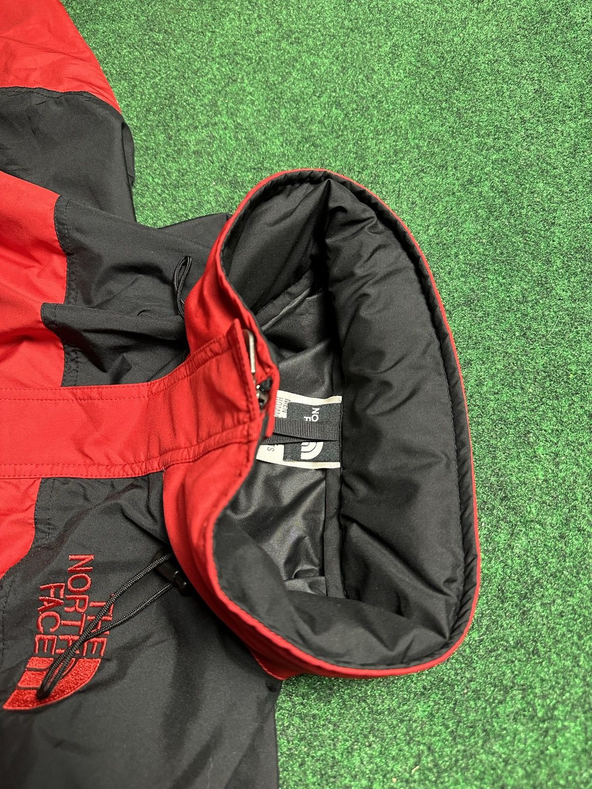 The North Face North Face Rain Jacket Size US L / EU 52-54 / 3 - 2 Thumbnail