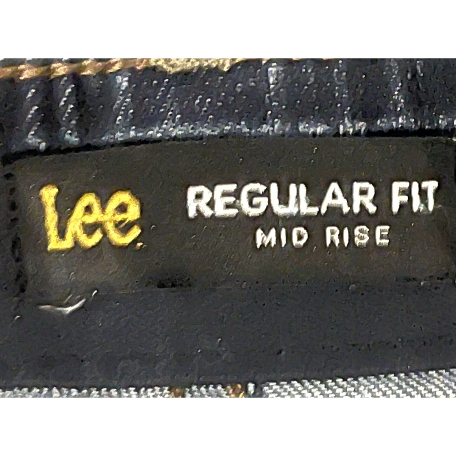 Lee Lee Jeans Capri Jeans Womens 18M Blue Dark Wash Cropped Stretch Denim Plus Size High Rise 21in Inseam Pockets Size 40" / US 18 - 7 Thumbnail