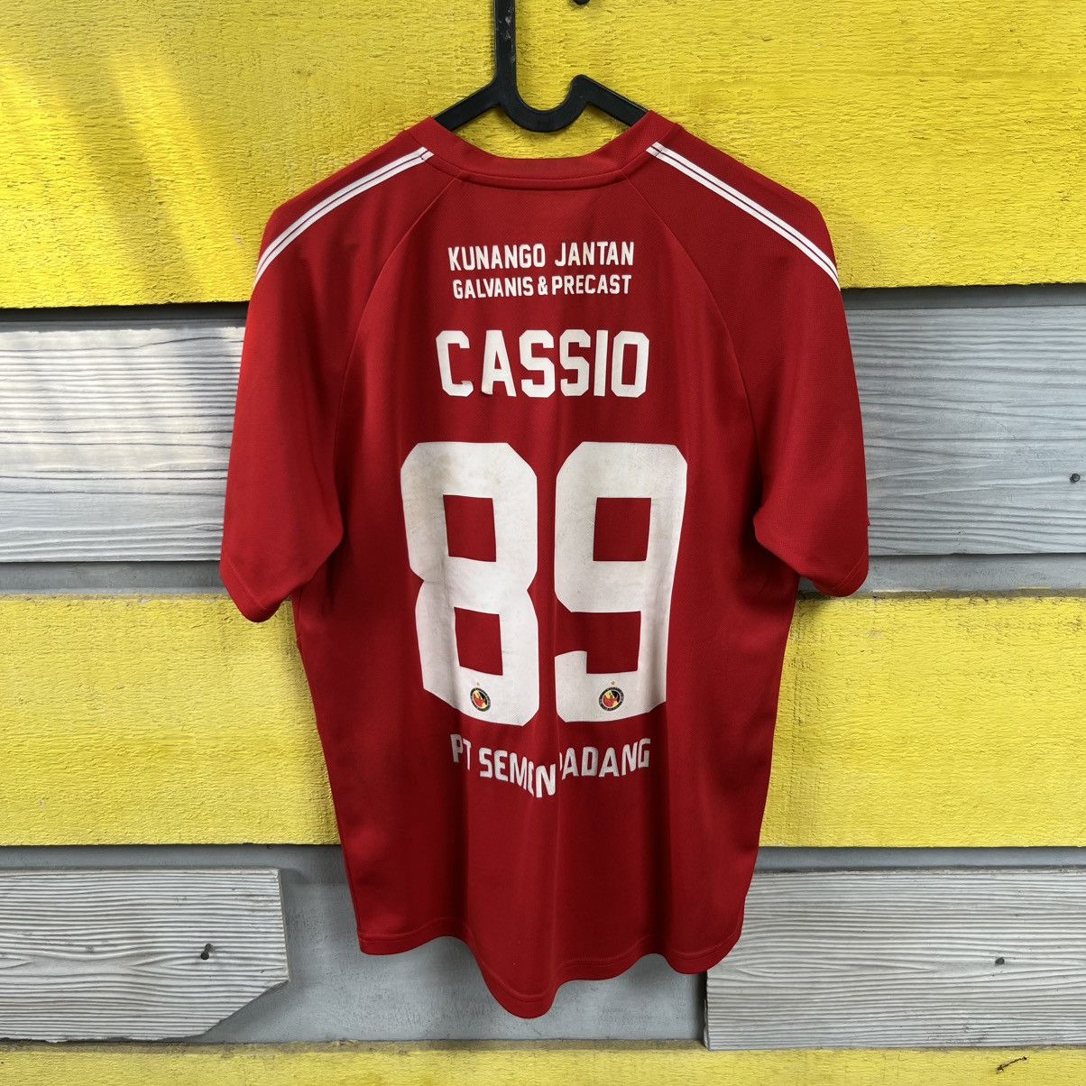 Other VERY RARE SEMEN PADANG FC LIGA 1 INDONESIA MATCH WORN JERSEY Size US L / EU 52-54 / 3 - 6 Thumbnail