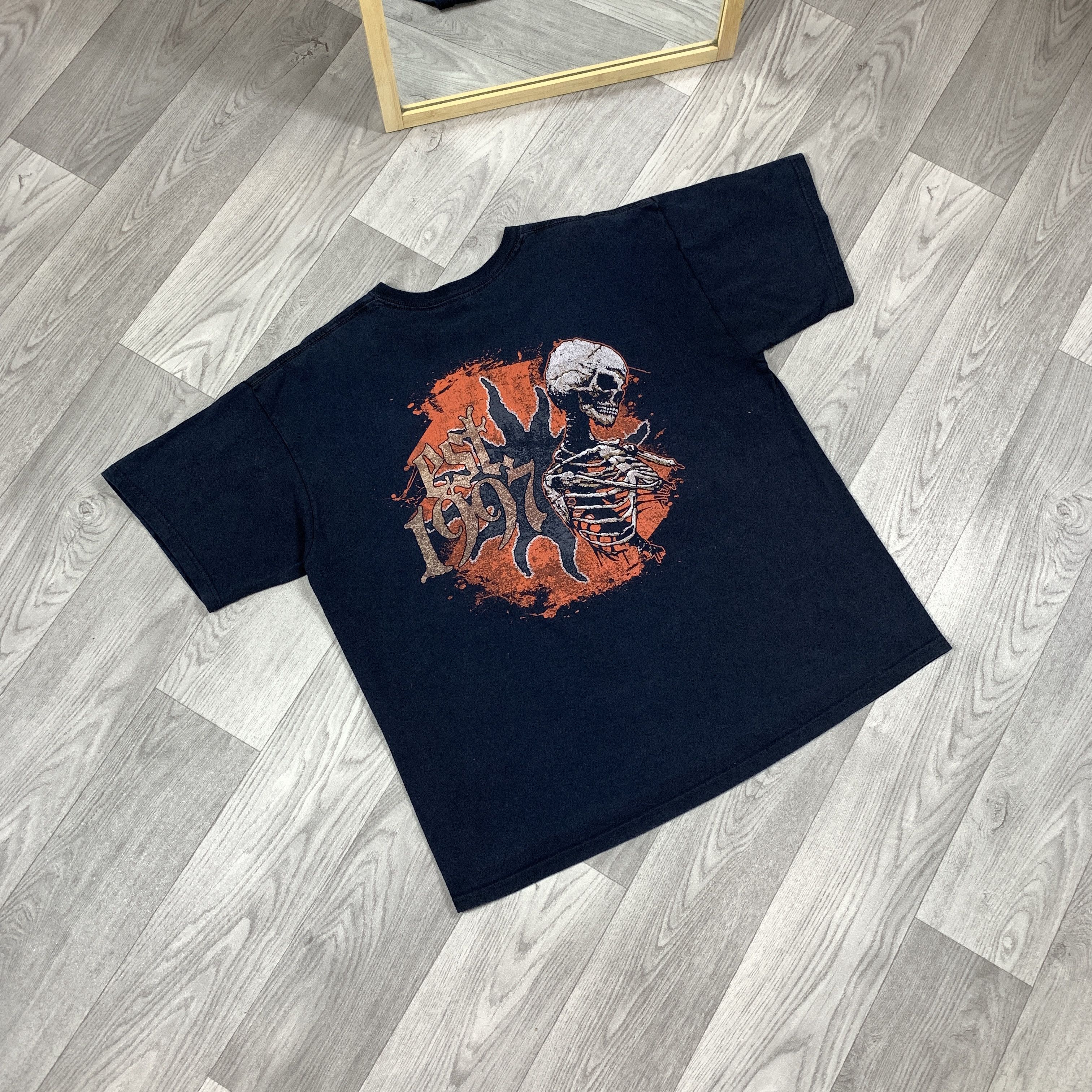 Vintage Vintage Summer Breeze 90s Graphic Rock Band Black Tee Shirt Size US XL / EU 56 / 4 - 4 Thumbnail