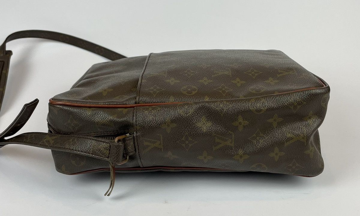 Louis Vuitton Louis Vuitton Marceau Crossbody Size ONE SIZE - 4 Thumbnail