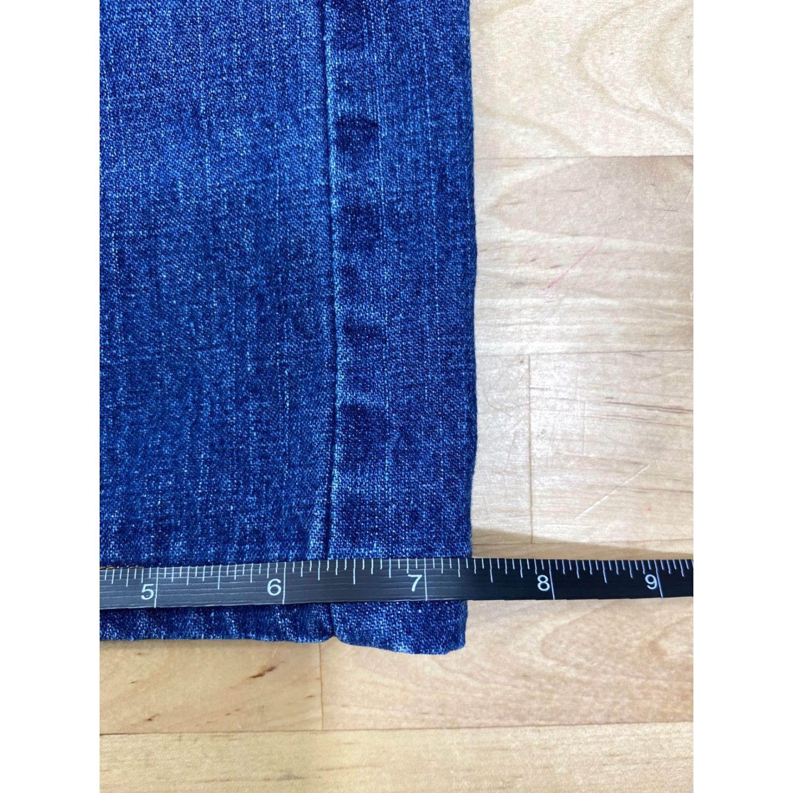Lucky Brand Lucky Brand Jeans Denim Blue Flared Cowgirl Low Rise Sz 6/28 28in Button Zip Womens Jeans Blue 3535 Size 28" / US 6 / IT 42 - 7 Thumbnail