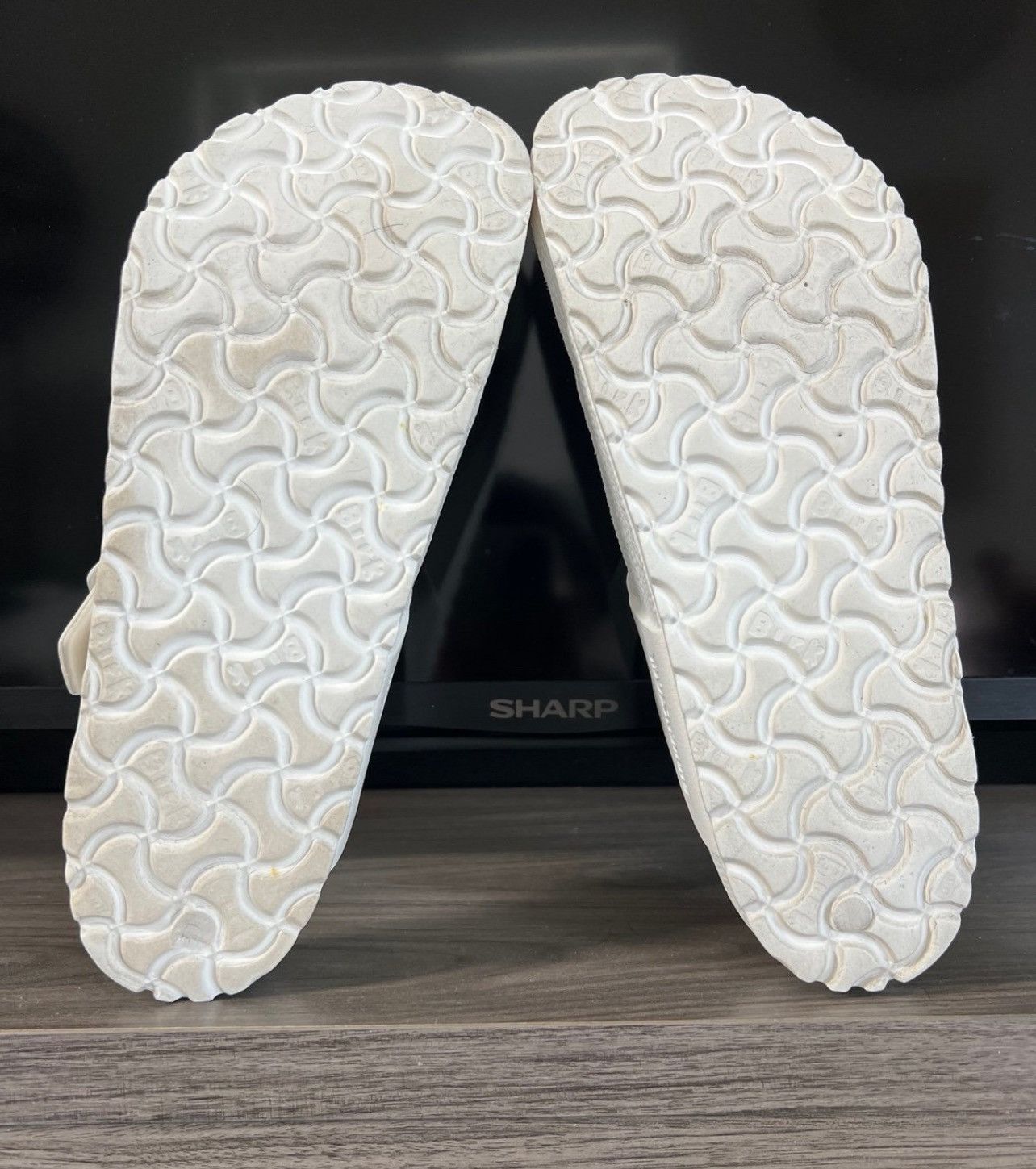 Birkenstock Birkenstock Gizeh Essentials EVA Slide Sandal - SZ 38 7.5 Size US 7.5 / IT 37.5 - 2 Thumbnail