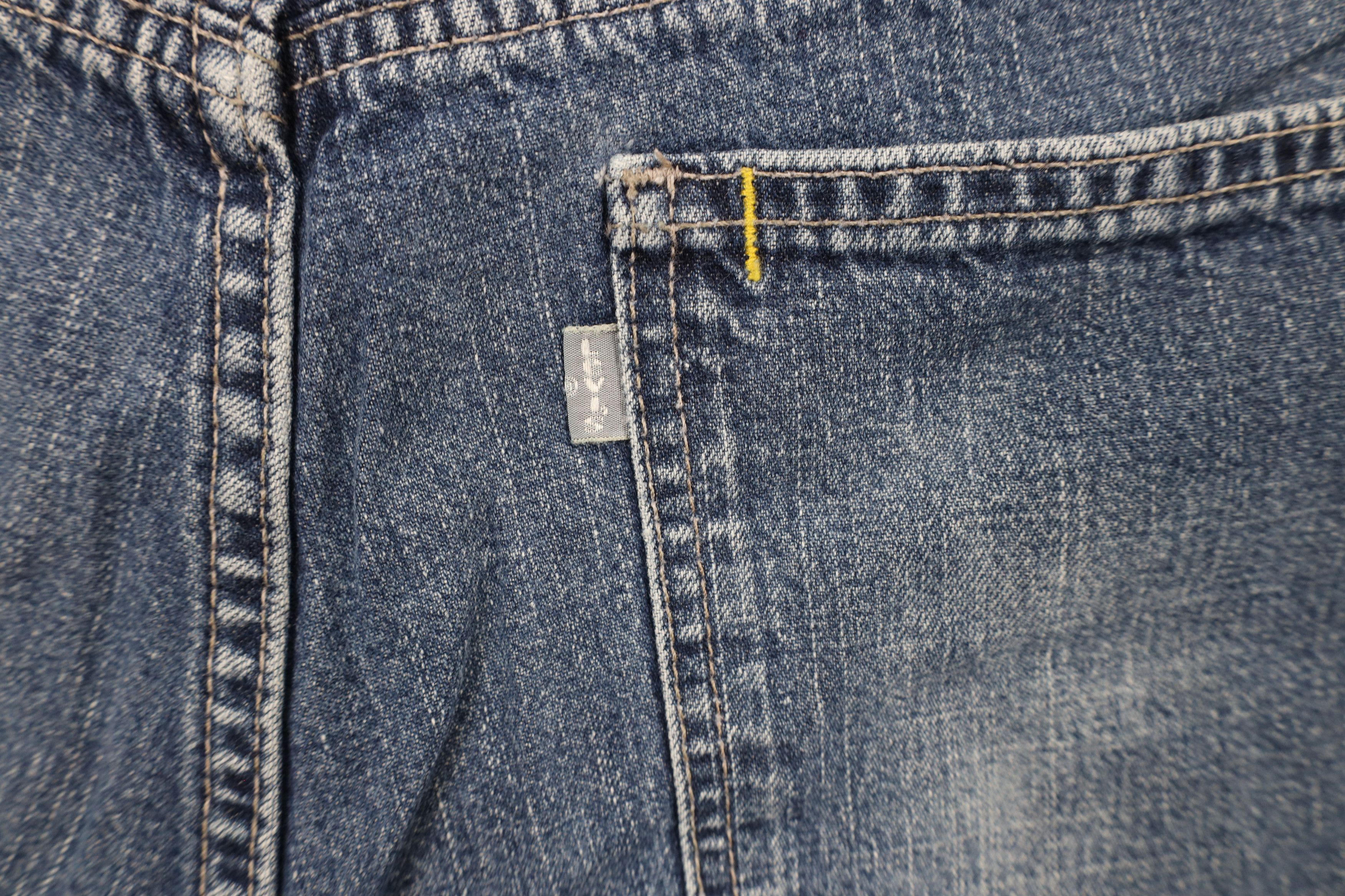 Levi's × Vintage Vintage Y2K 2002 Levis Silvertab Fit Denim Jean Shorts Jorts Size US 42 / EU 58 - 7 Thumbnail