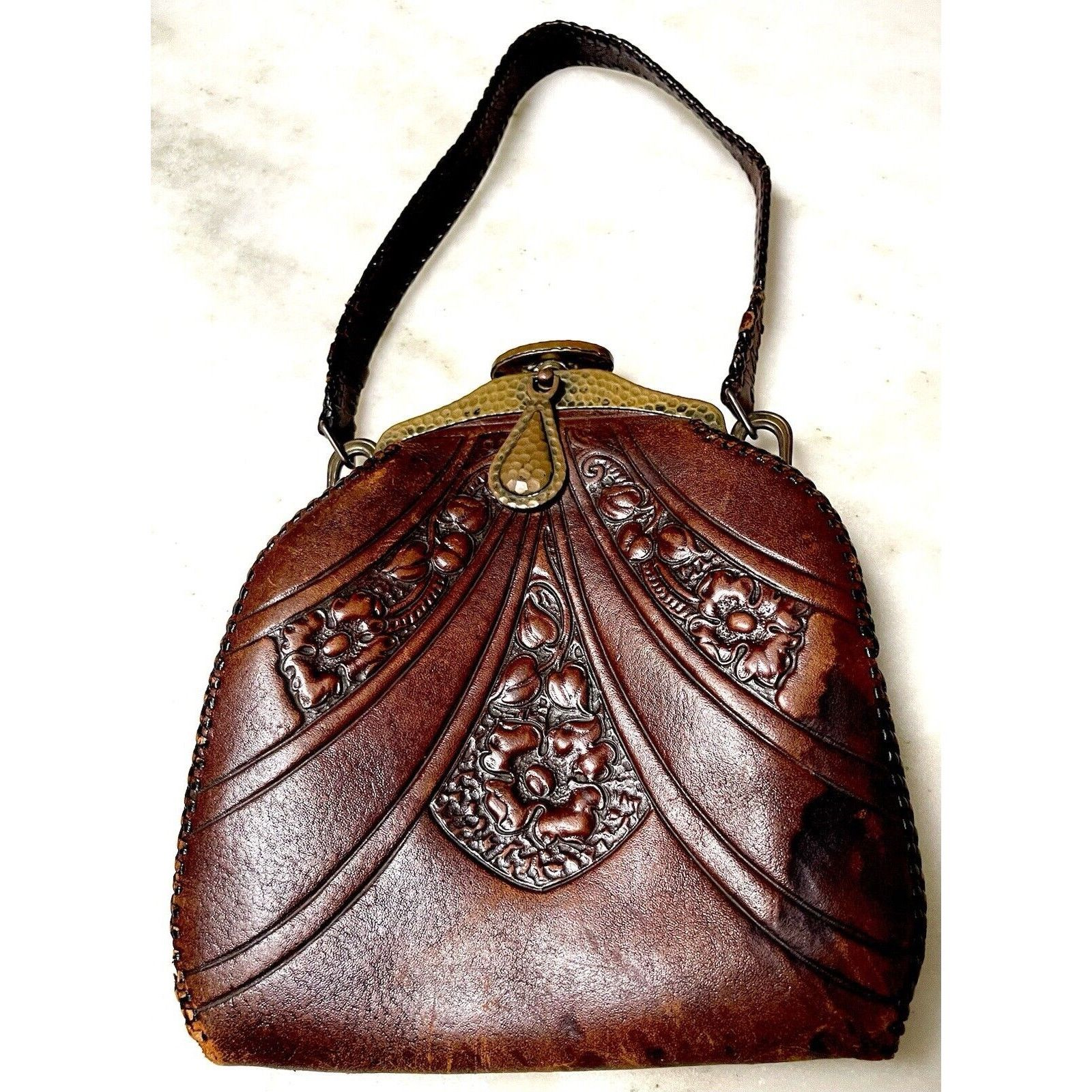 Top 1920's Art Deco Tooled Leather Handbag Metal Turn Lock