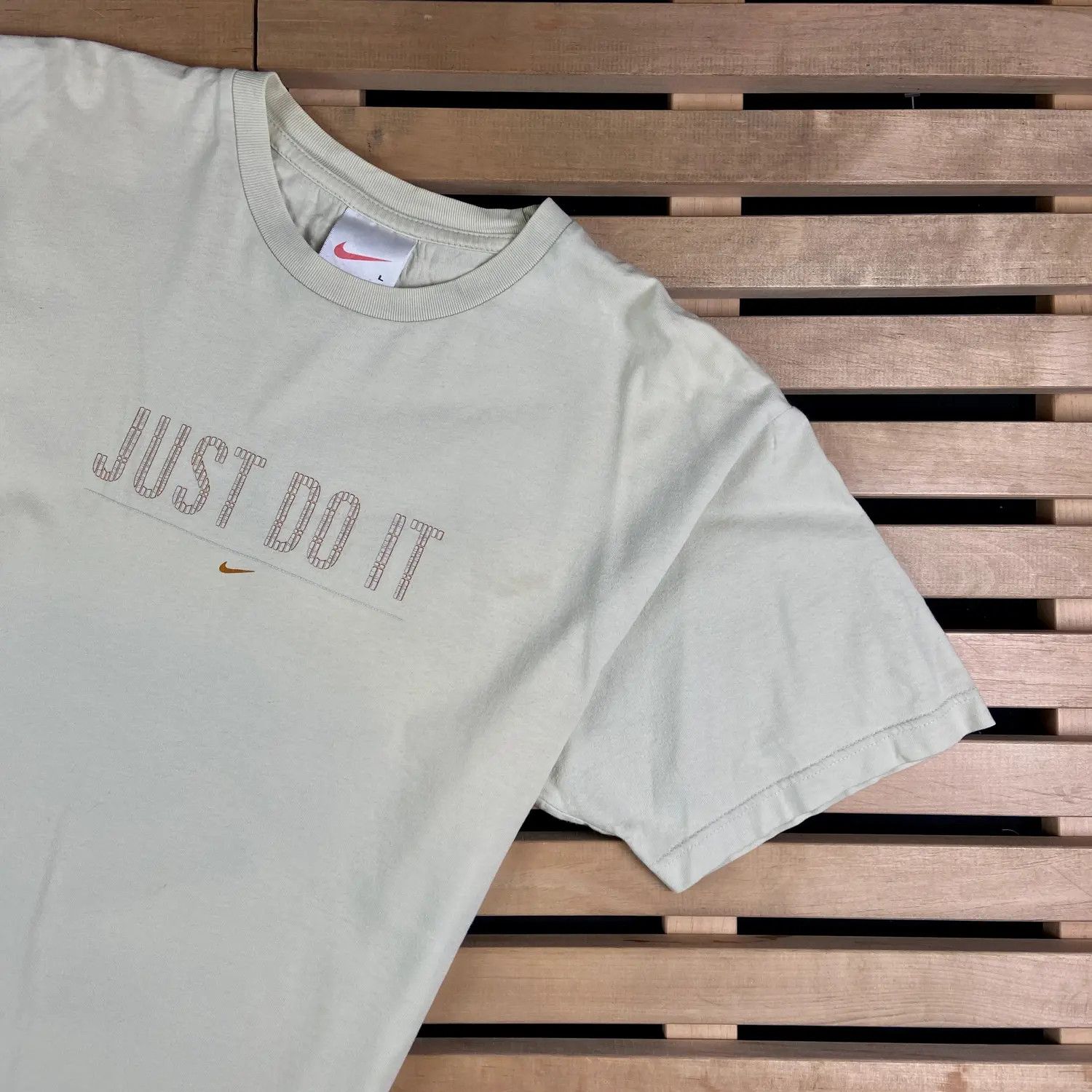 Nike Mens Vintage T Shirt Nike Big Print Size L Size US L / EU 52-54 / 3 - 2 Thumbnail