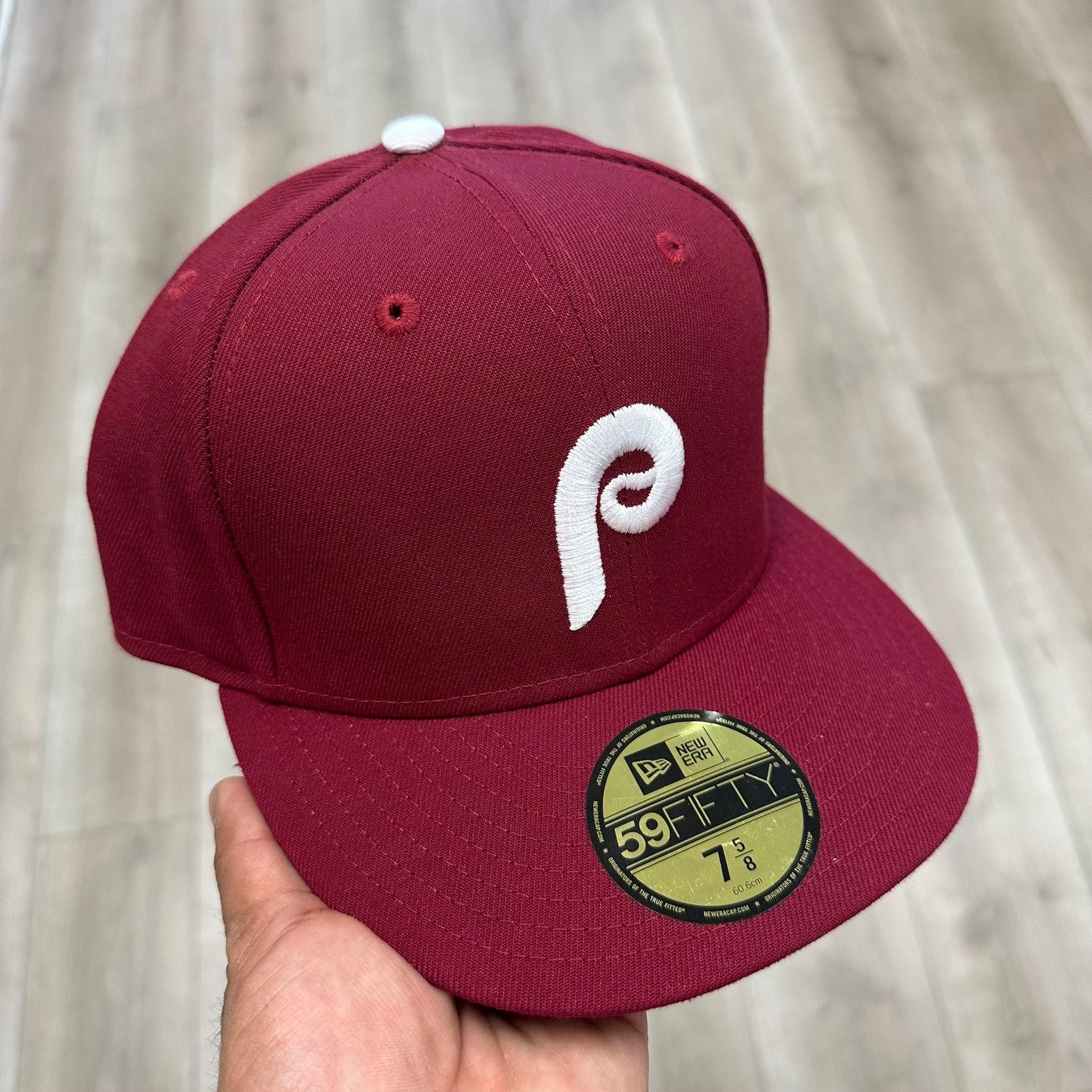 New Era New Era Philadelphia Phillies Burgundy Fitted Hat Size 7 5/8 Size ONE SIZE - 1 Thumbnail