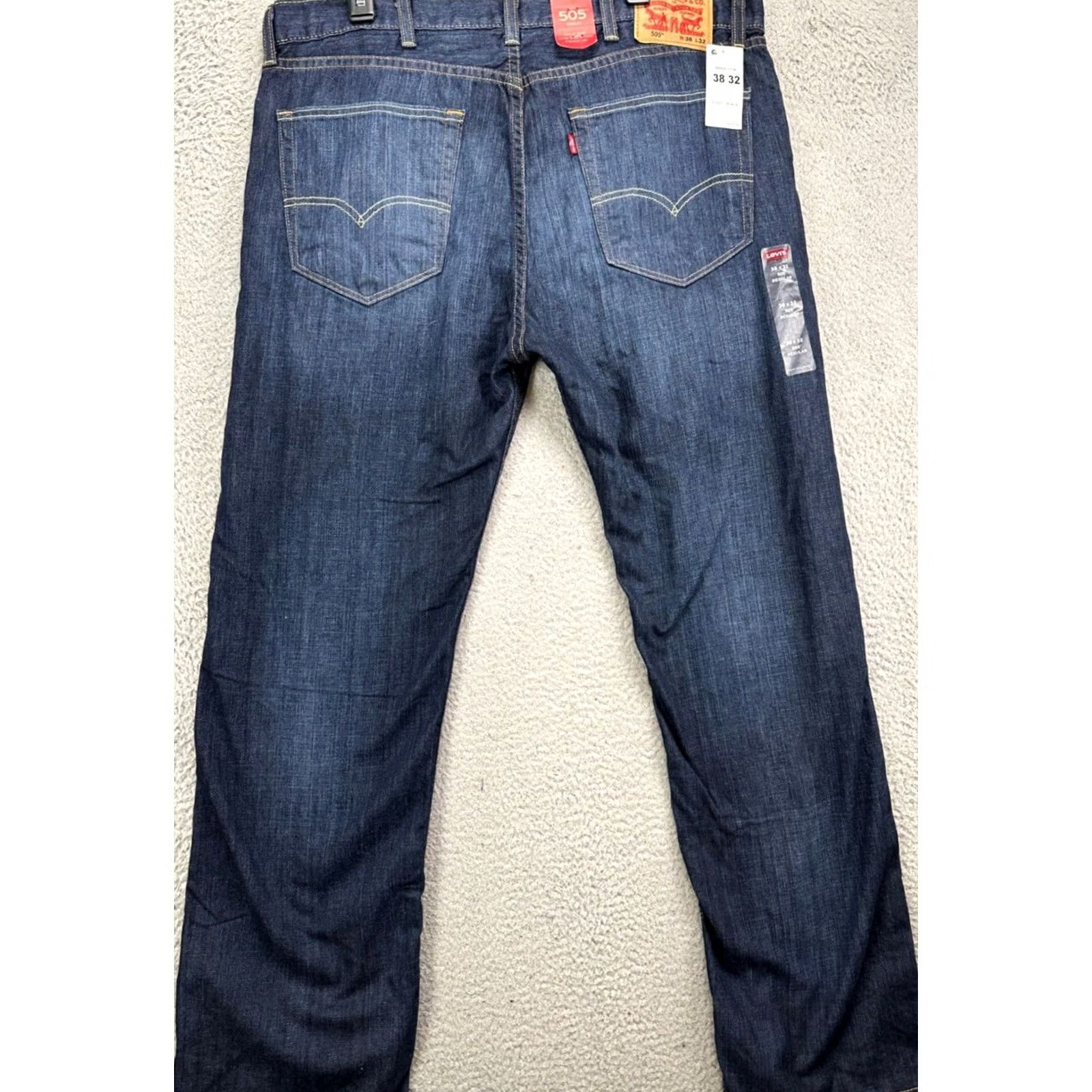 Levi's VINTAGE Levis 505 Jeans Mens 38X32 Blue Regular Fit Straight Denim 5 Pockets Red Tab Jeans Mens Regular Size US 38 / EU 54 - 3 Thumbnail