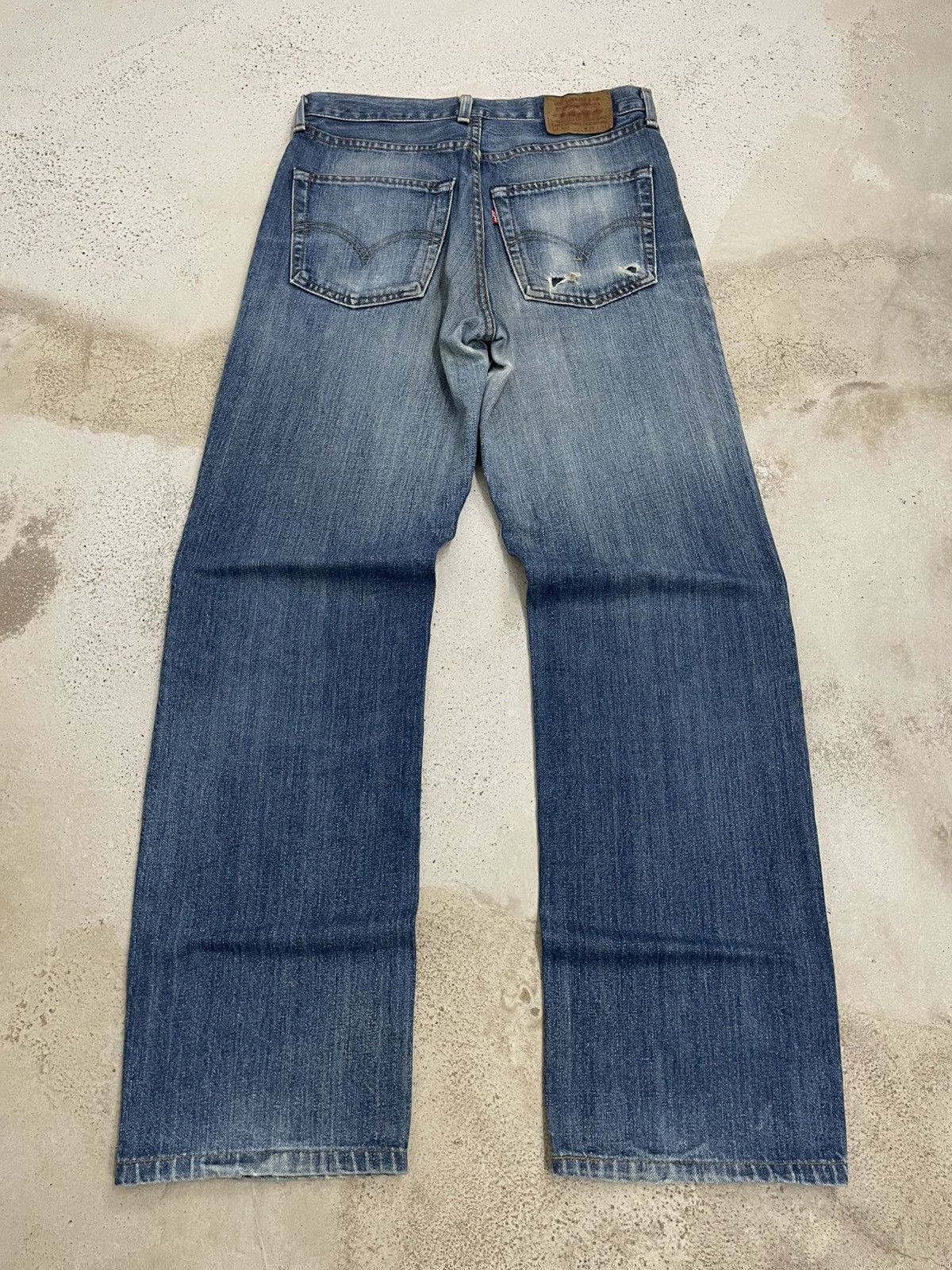 Levi's × Vintage Levis 502 Vintage Japan Button Lightwash Zipfly Size US 29 - 2 Thumbnail