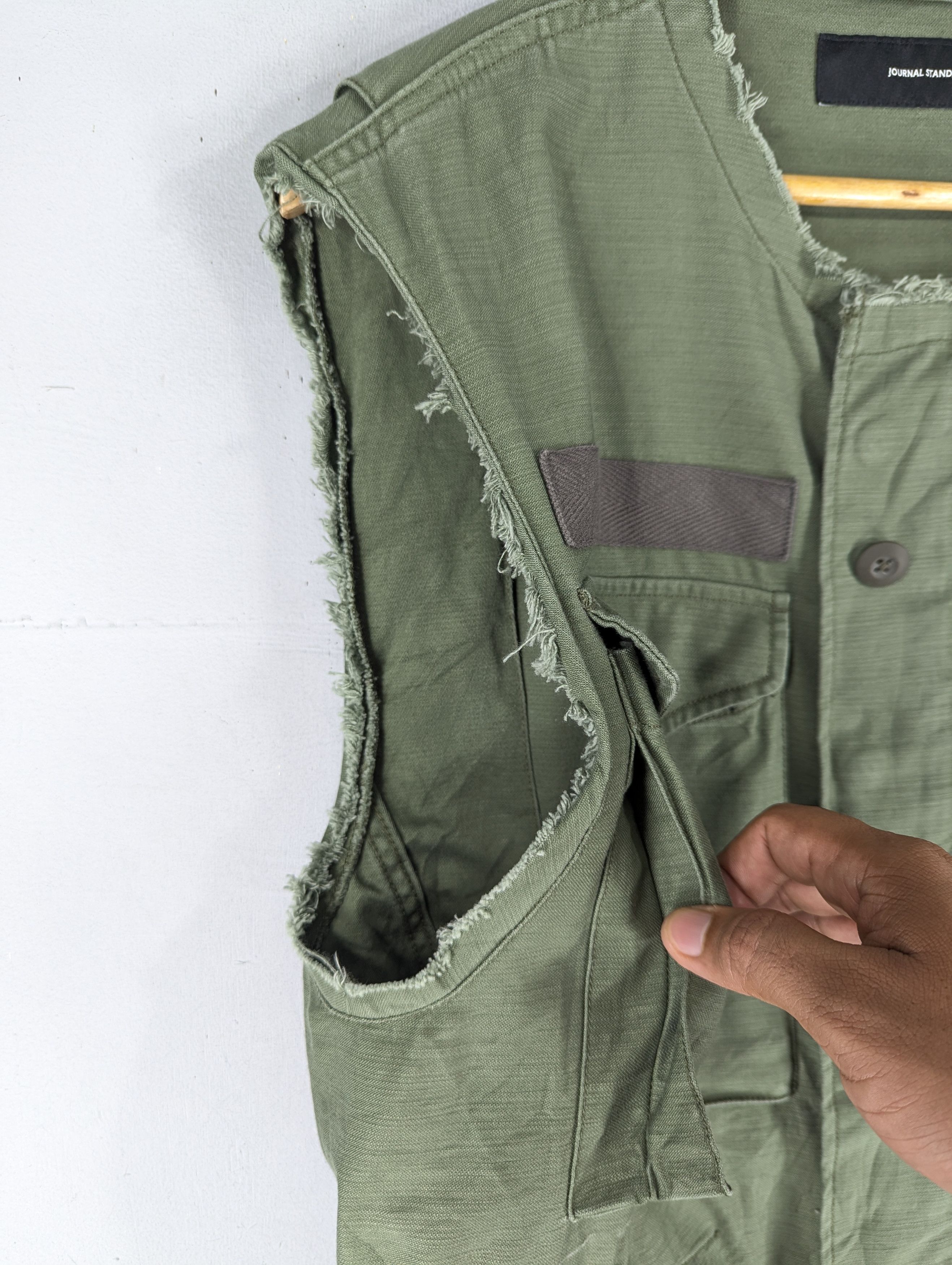 Japanese Brand × Journal Standard Journal Standard Green Army Vest Zipper Jacket Size US L / EU 52-54 / 3 - 6 Thumbnail