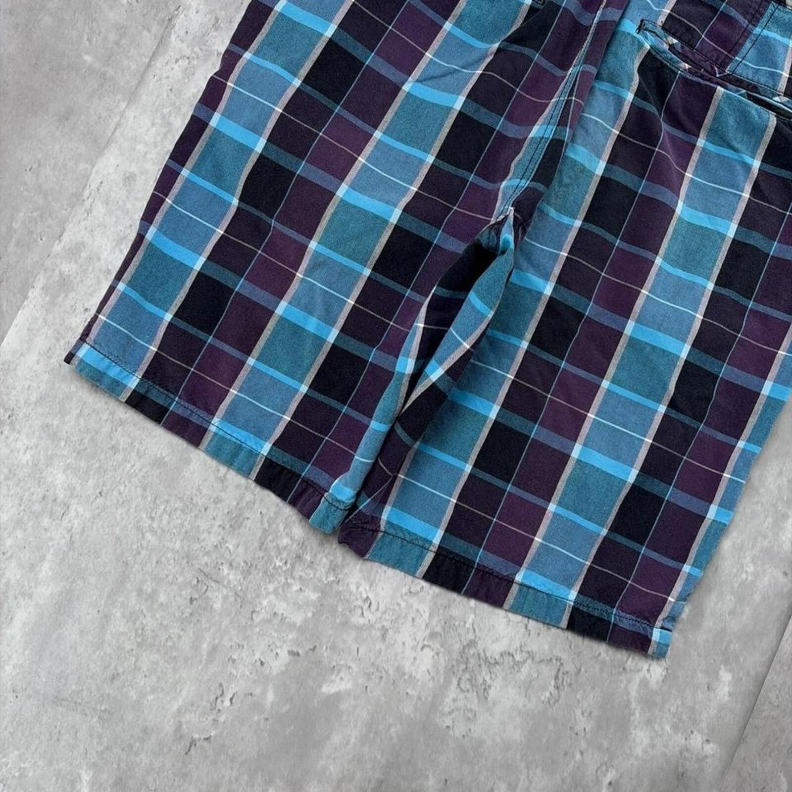 Quiksilver Y2K Purple Quiksilver Grunge Surf Baggy Plaid Shorts Size US 32 / EU 48 - 4 Thumbnail