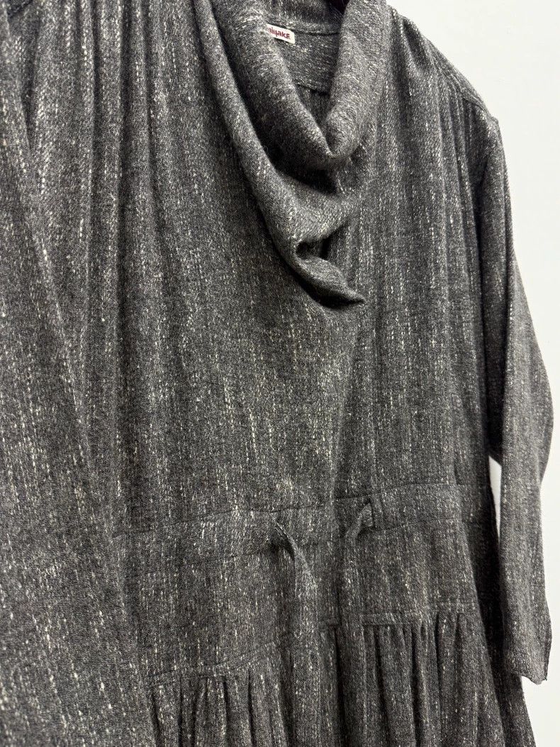 Other Issey Miyake size:9 Blended waist-cinching dress Size S / US 4 / IT 40 - 2 Thumbnail