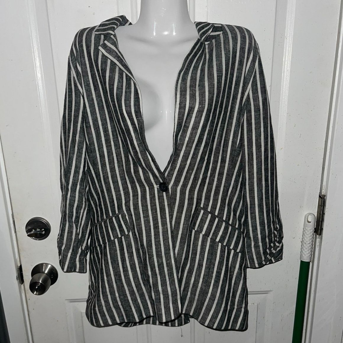 BP. Cinched 3/4 Sleeve Linen Blend Striped Blazer Classic Preppy Size M / US 6-8 / IT 42-44 - 4 Thumbnail