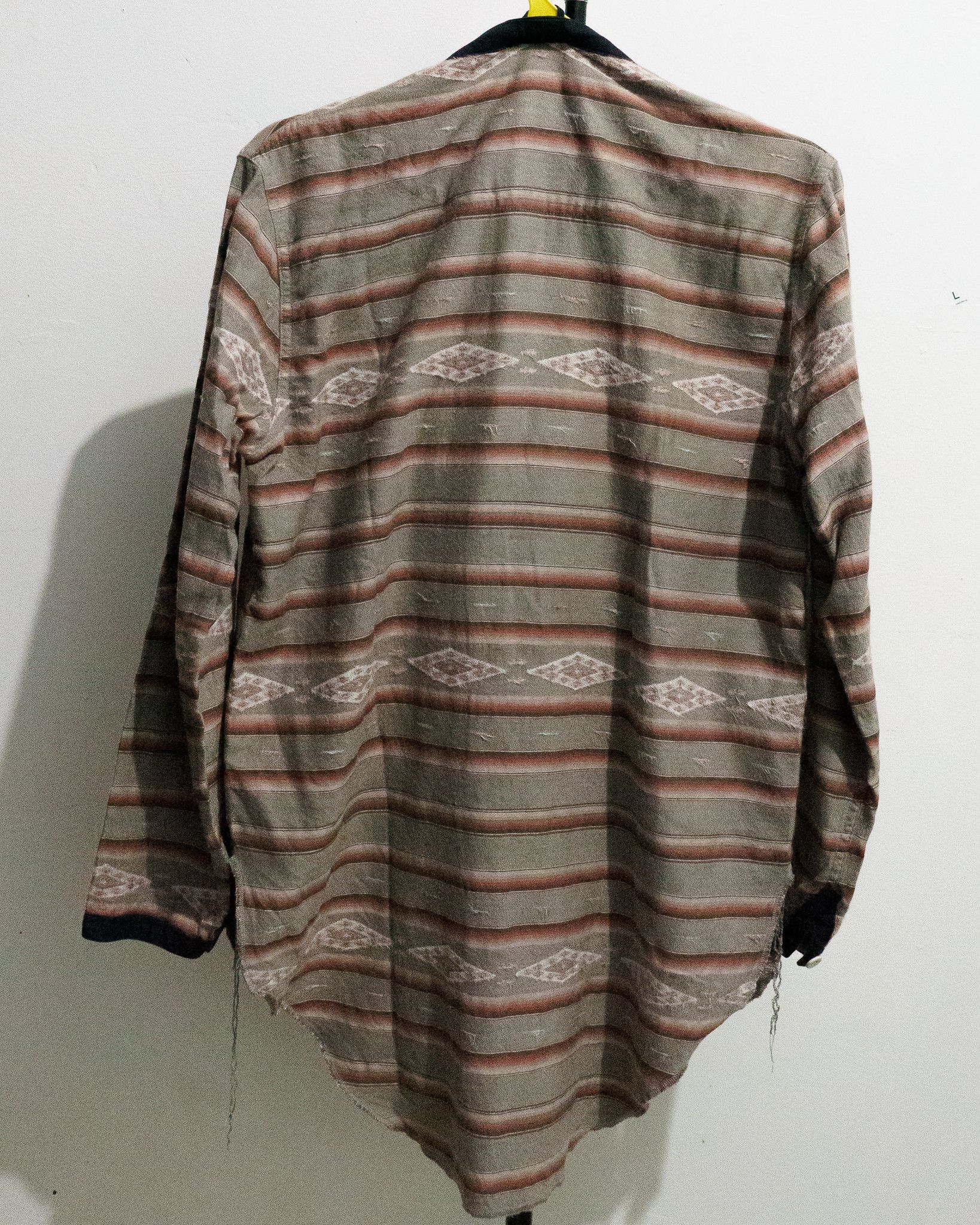 Sasquatchfabrix Eototo Sasquatchfabrix AW11 Long Shirt Size US M / EU 48-50 / 2 - 2 Thumbnail