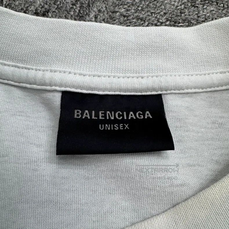 Balenciaga Balenciaga Double Ring Embroidered Short Sleeve Size US M / EU 48-50 / 2 - 2 Thumbnail