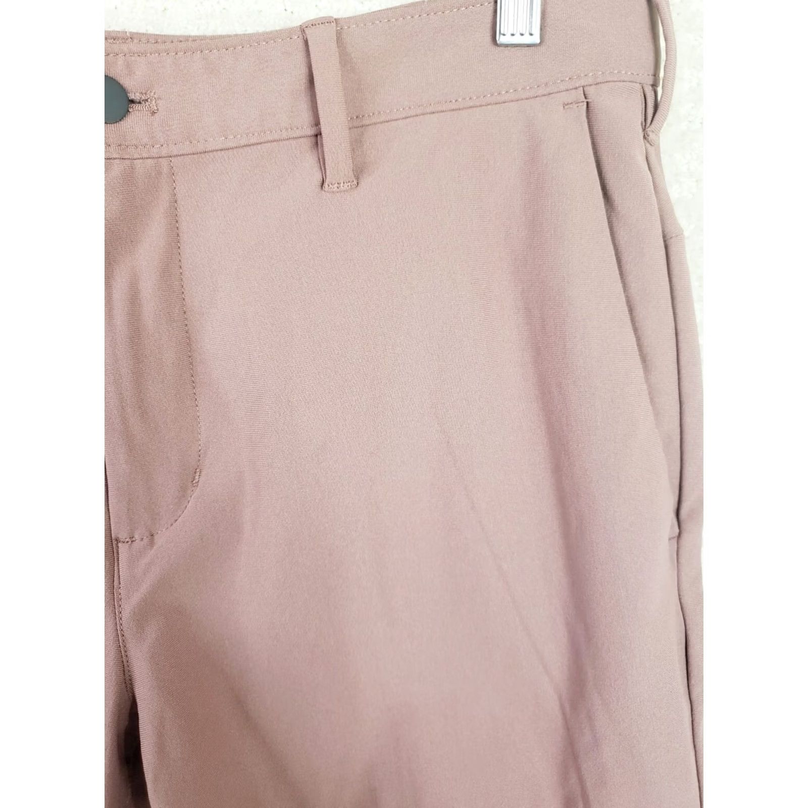 Lands' End Lands End Shorts Men's 35x9 Traditional Pink Stretch Flat Front 5 Pocket Size US 35 - 6 Thumbnail