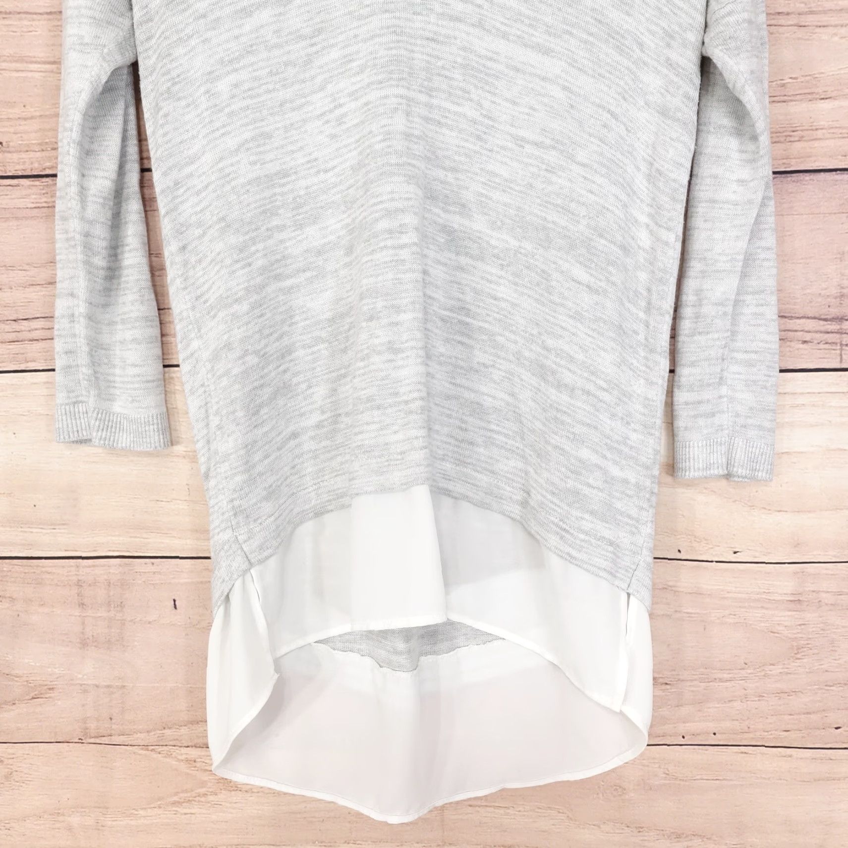Express EXPRESS Women's Sweater Shirt Pullover Lightweight Knit S Small Gray / Gray Light Rayon Pullover Sweater 90s? Size S / US 4 / IT 40 - 3 Thumbnail