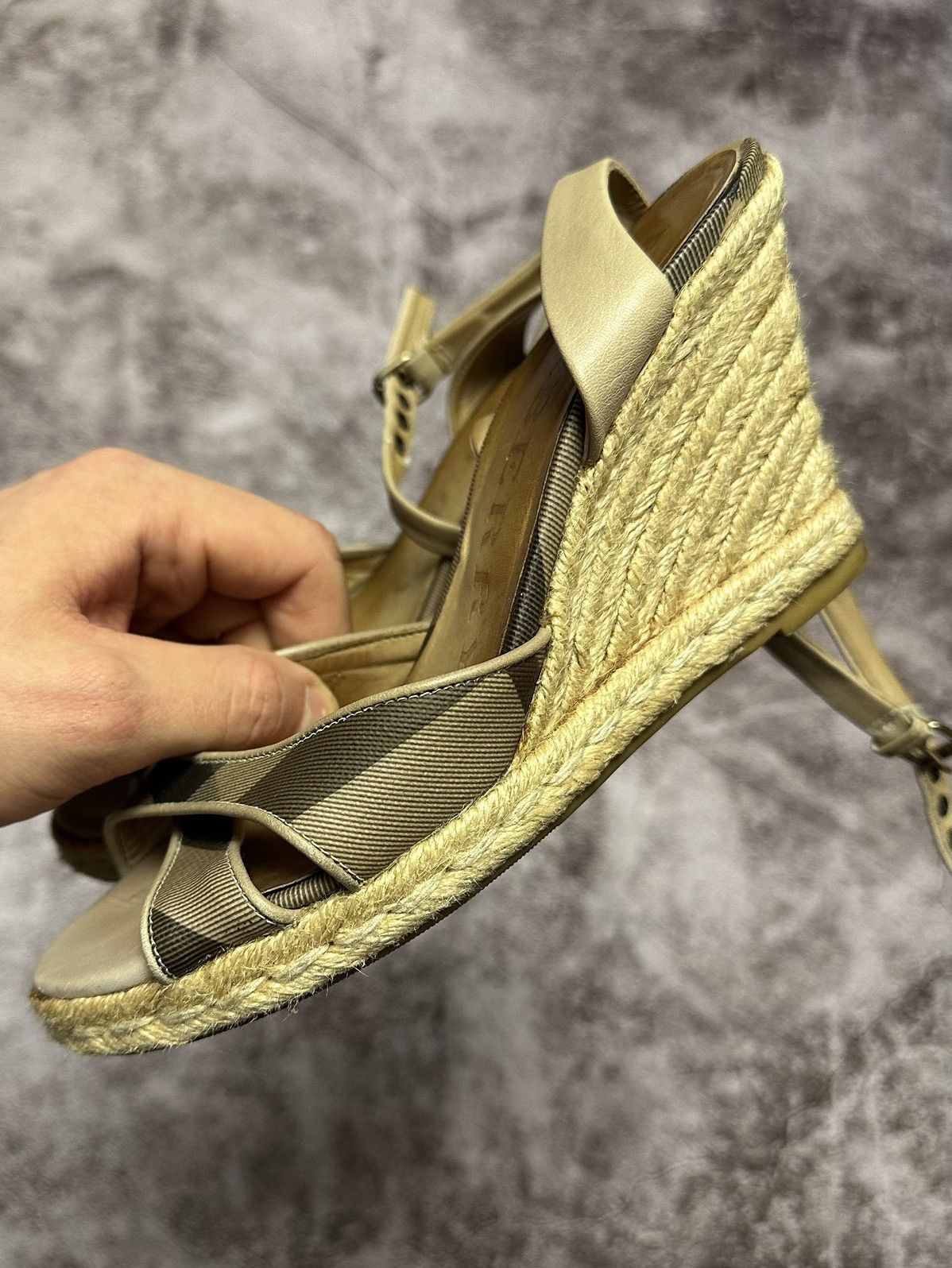 Burberry BURBERRY Espadrille Ankle Strap Sandal Shoe Check 35 Italy Size US 6 / IT 36 - 2 Thumbnail