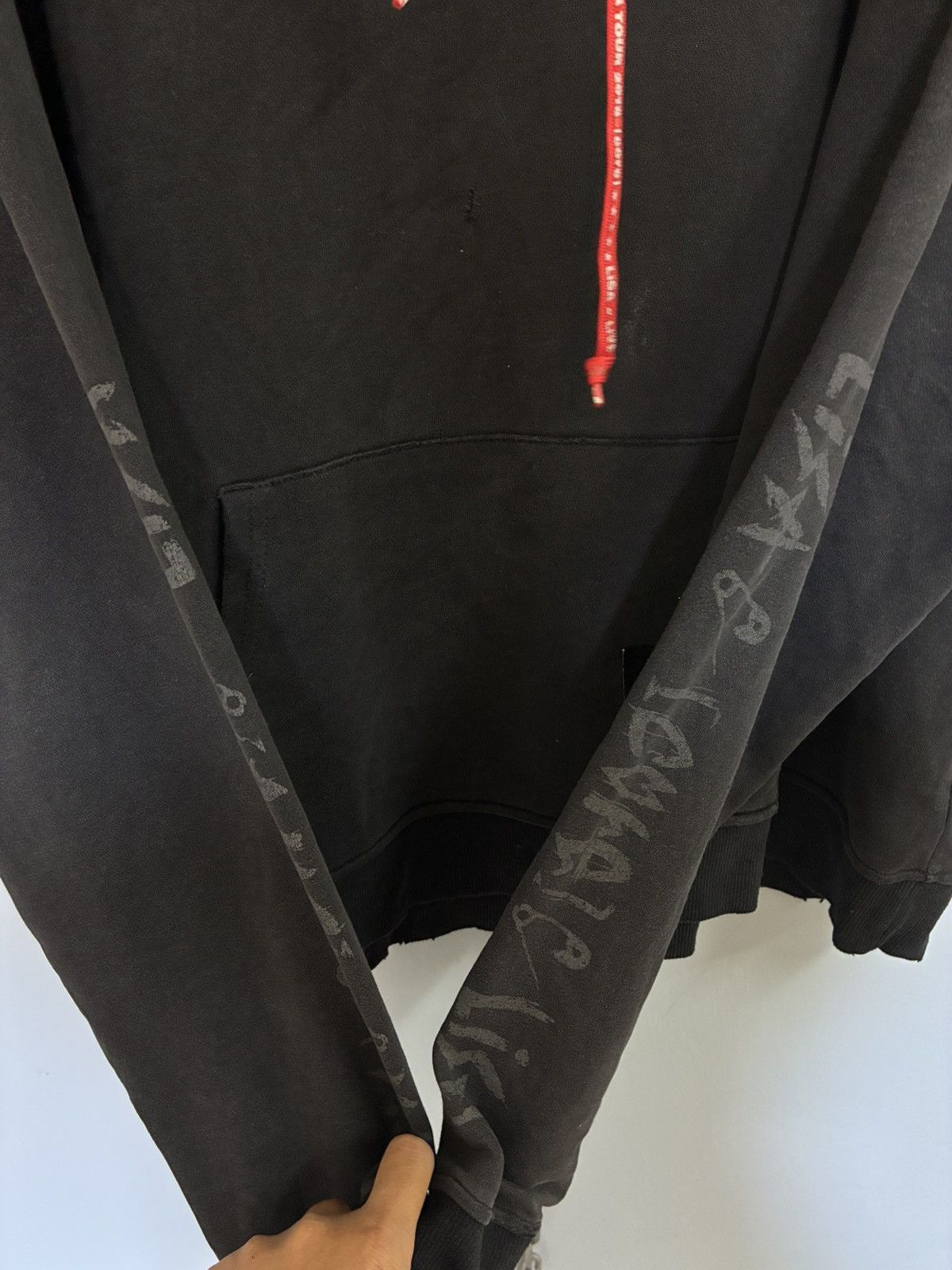 Band Tees Lisa Core Live is Smile Always Asia Tour 2018 hoodie Size US M / EU 48-50 / 2 - 7 Thumbnail