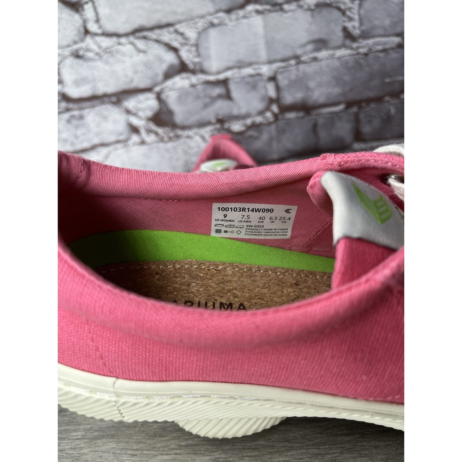 Frescobol Carioca Cariuma OCA Pink Lemonade Canvas Sneakers Shoes Women Sz 9M Size US 9 / EU 42 - 7 Thumbnail