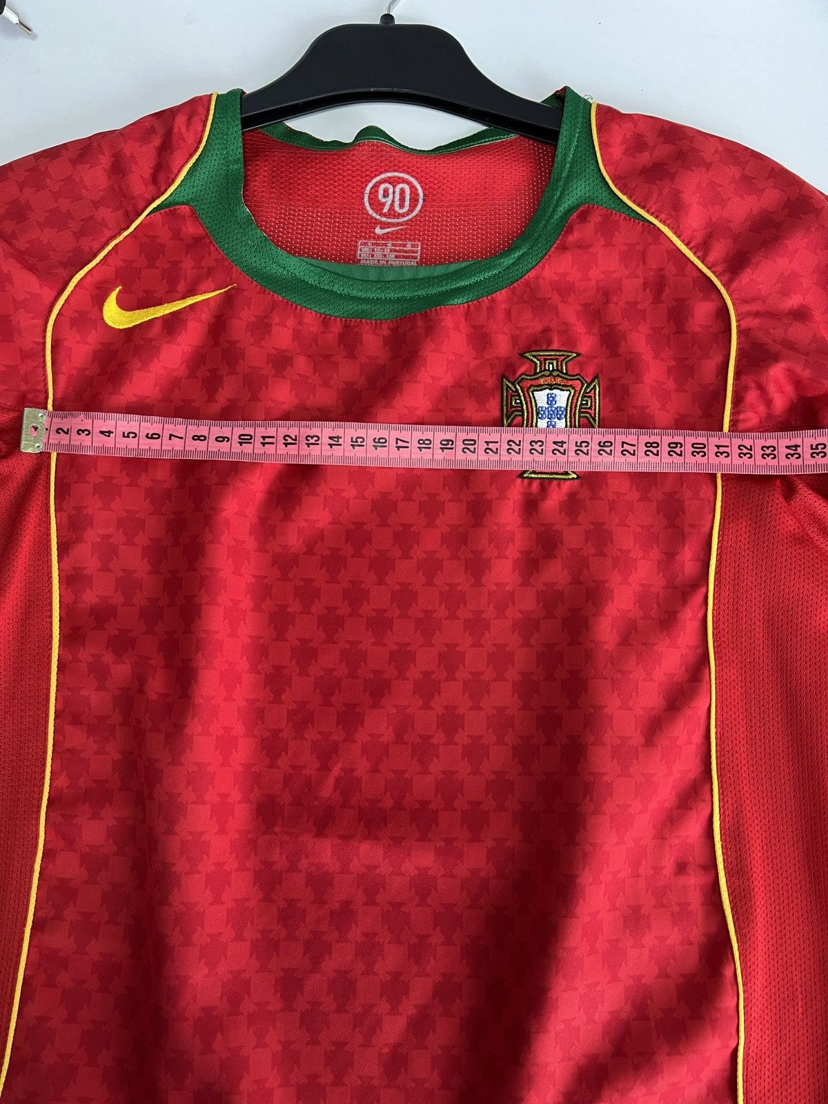 Vintage Vintage Portugal 2004 Home Jersey Size US XS / EU 42 / 0 - 18 Thumbnail