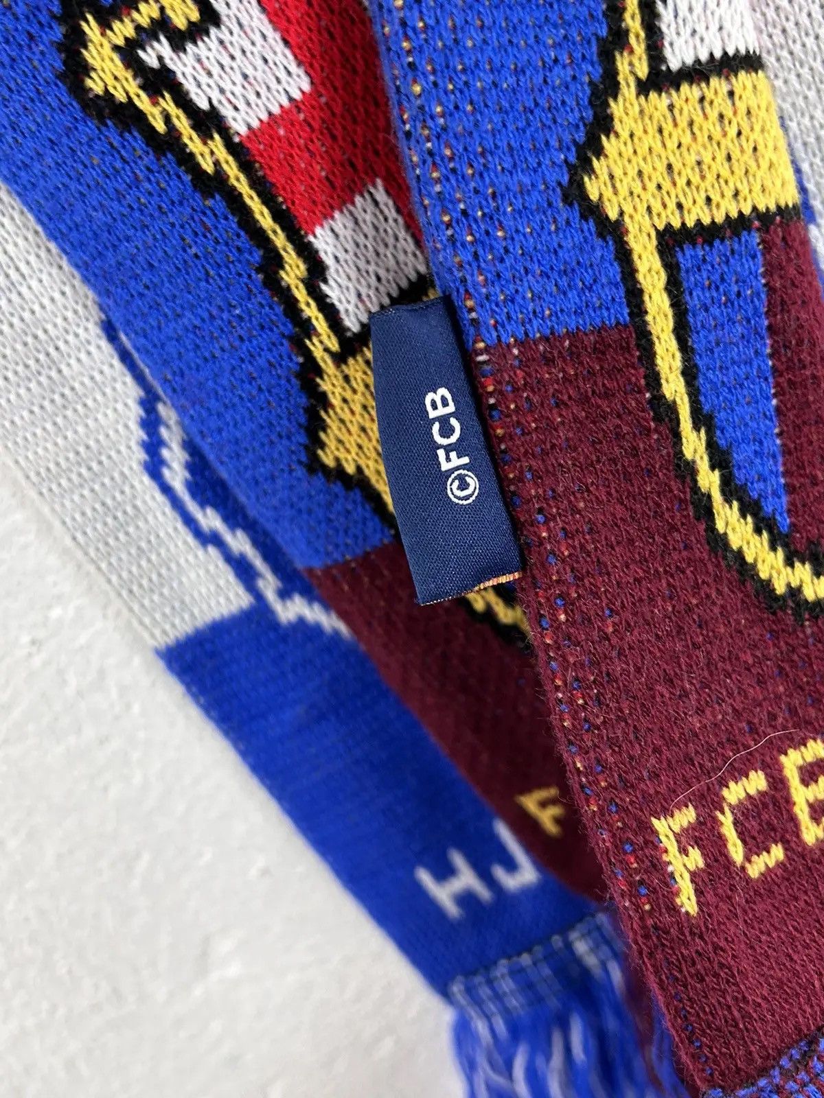 Other FC Barcelona vs HJK Helsinki 2014 Fanwear Scarf Size ONE SIZE - 6 Thumbnail